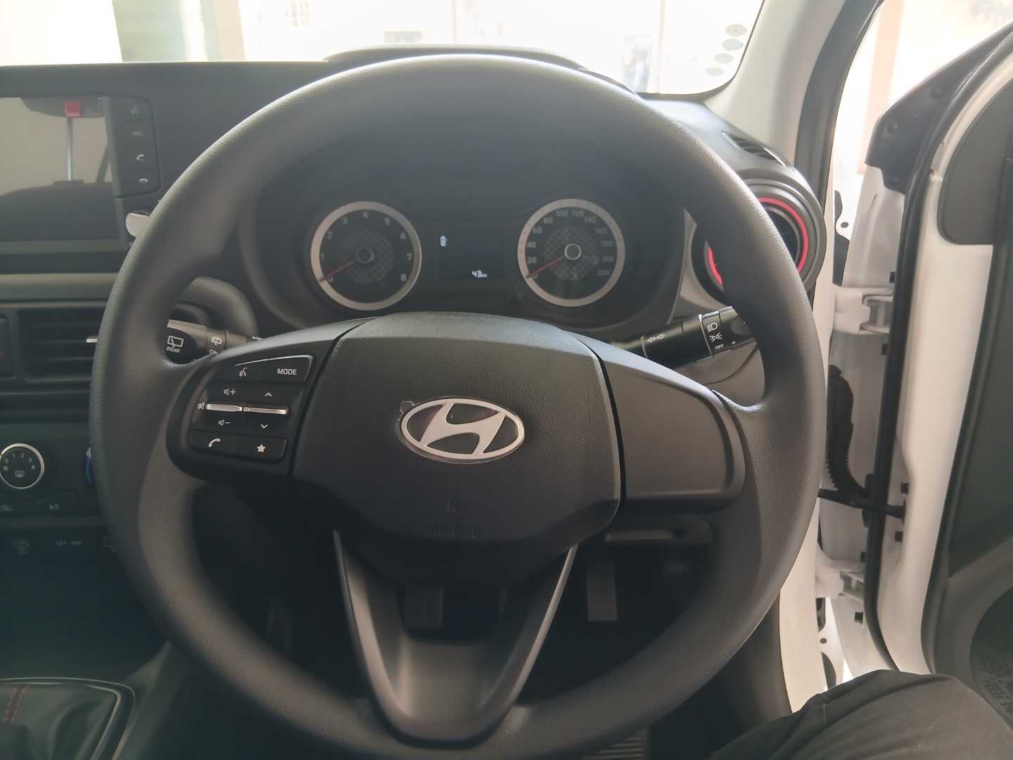 2026 Hyundai GRAND i10 1.0 Motion M/T MY24 image 14
