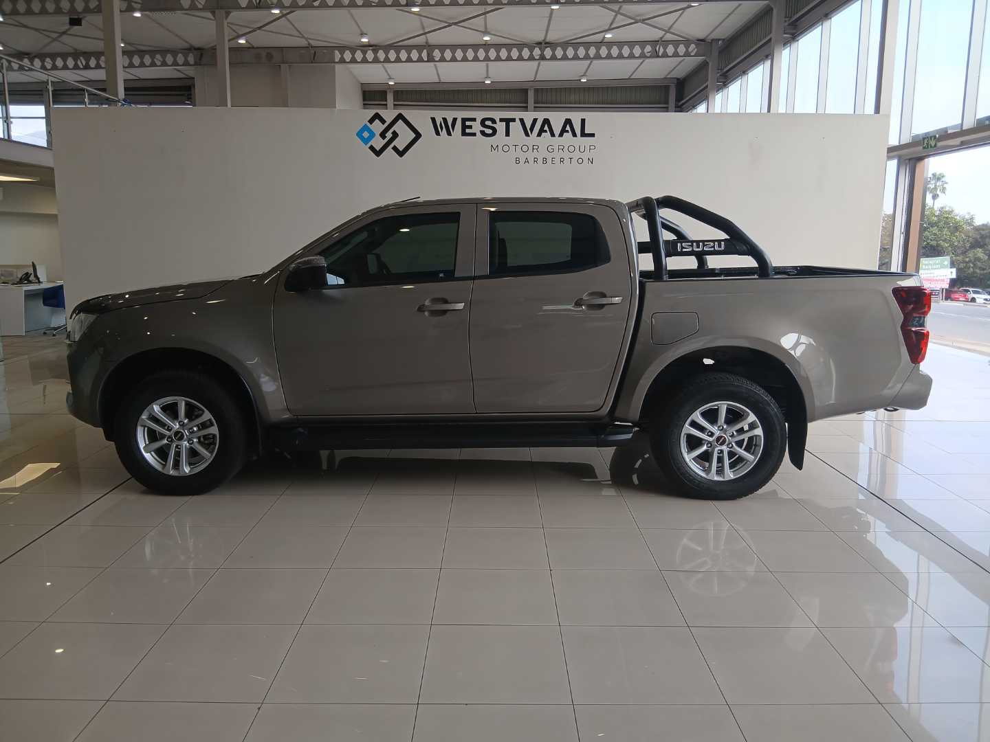 2024 Isuzu D-Max D-MAX 1.9 Ddi HR LS D/C P/U image 6