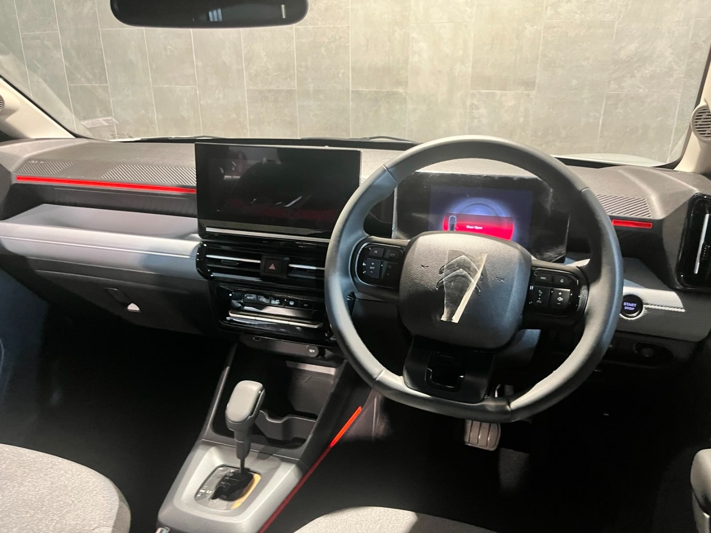 2026 Citroen BASALT BASALT PLUS 1.2T 6AT image 12