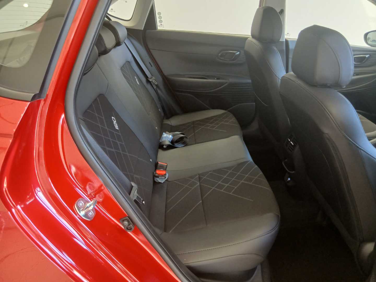 2026 Hyundai i20 i20 1.2 PREMIUM M/T MY24 image 10