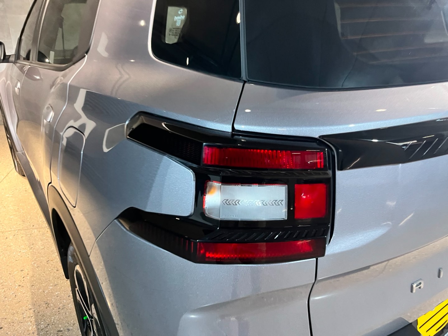 2026 Citroen AIRCROSS AIRCROSS MAX 1.2T 6AT MY26 image 9