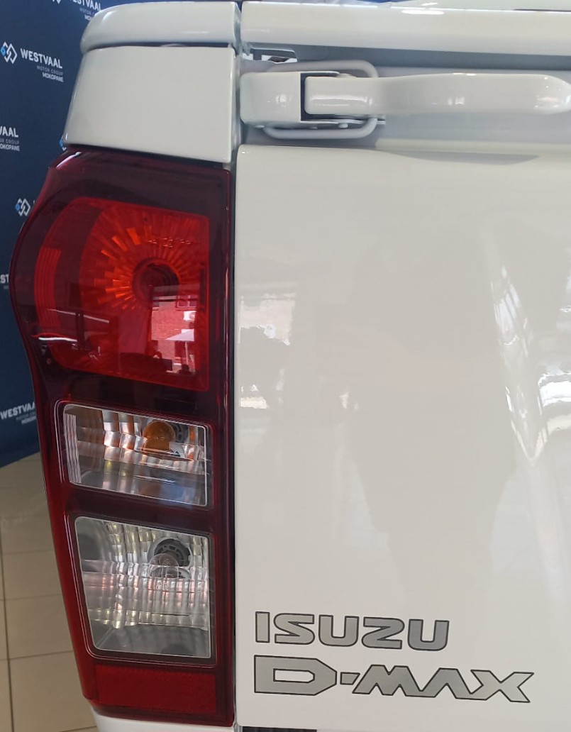2026 Isuzu D-Max D-MAX 250 HO S/CAB SAFETY GEN 6 image 12