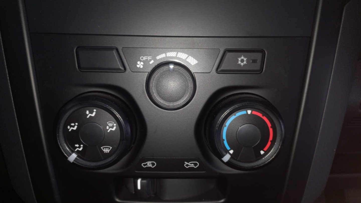 2026 Isuzu D-Max D-MAX 250 HO S/CAB SAFETY GEN 6 image 17