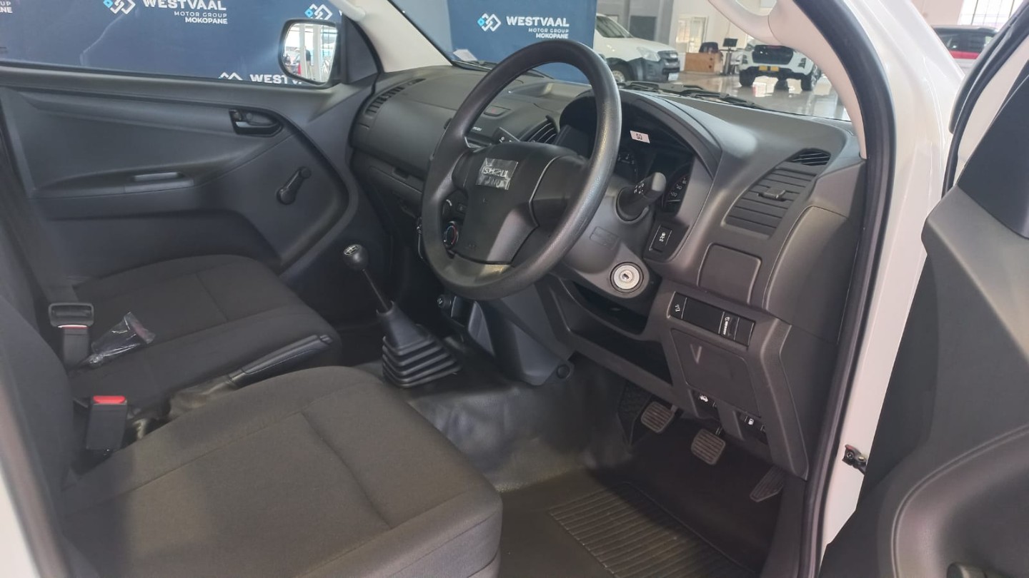 2026 Isuzu D-Max D-MAX 250 HO S/CAB SAFETY GEN 6 image 19