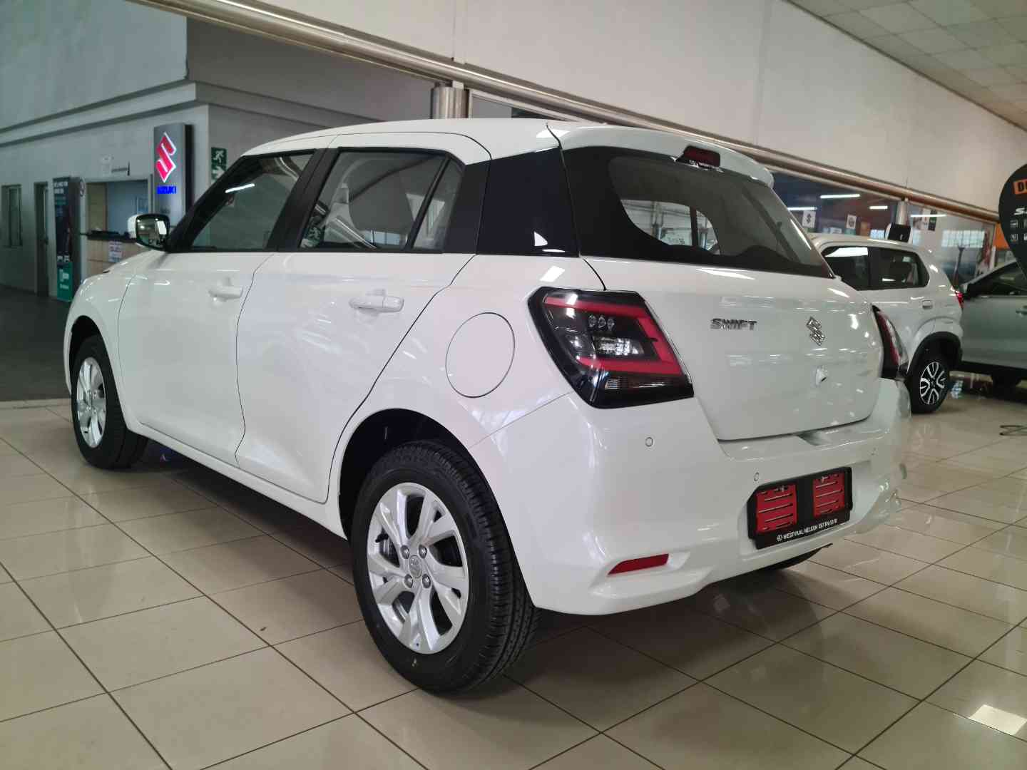 2026 Suzuki Swift SWIFT 1.2i GL+ MT image 6