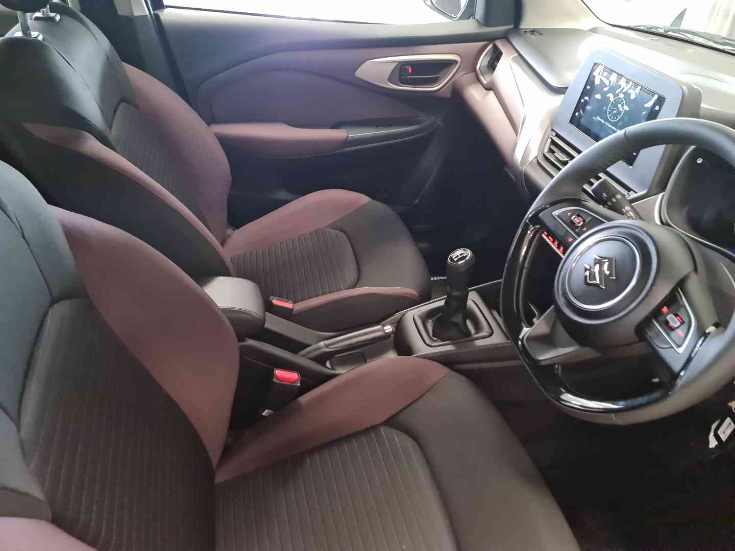 2026 Suzuki FRONX FRONX 1.5 GL 5MT MC image 8