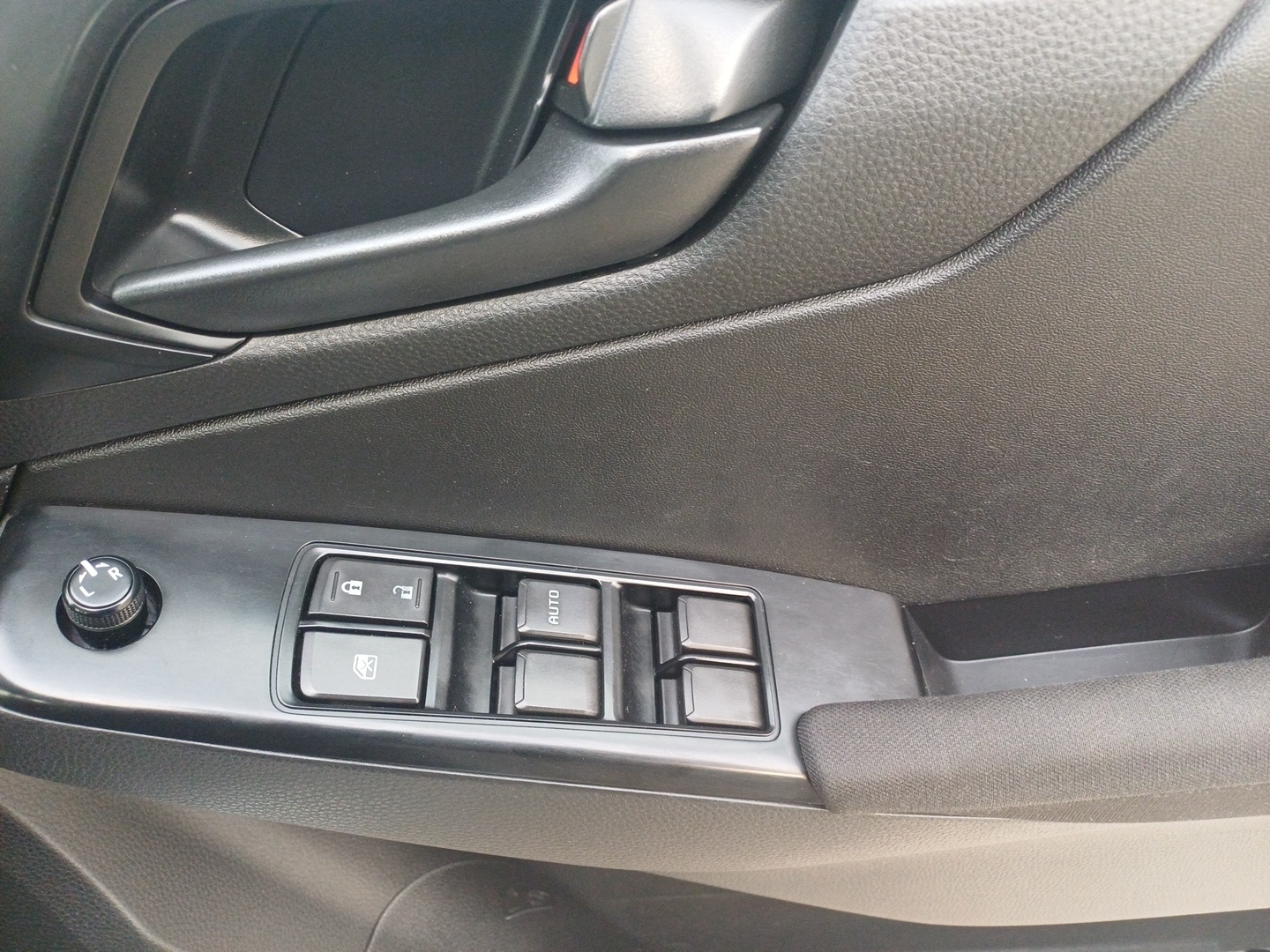 2024 Isuzu D-Max D-MAX 1.9 Ddi L 4X4 D/C P/U image 15