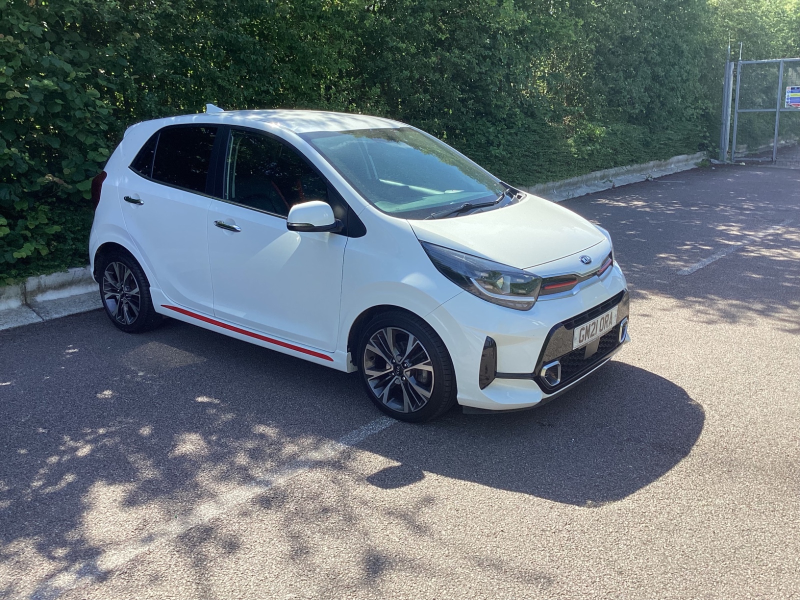 2021 Kia Picanto Hatchback Front-wheel drive Manual