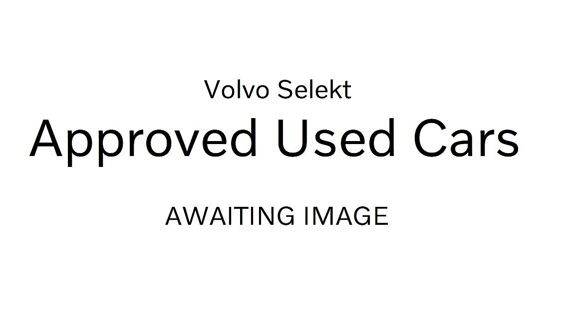 VOLVO XC40 BLACK EDITION PLUS, B4 MILD HYBRID, PETROL 2026 AUTOMATIC 4,210 MILES PETROL...