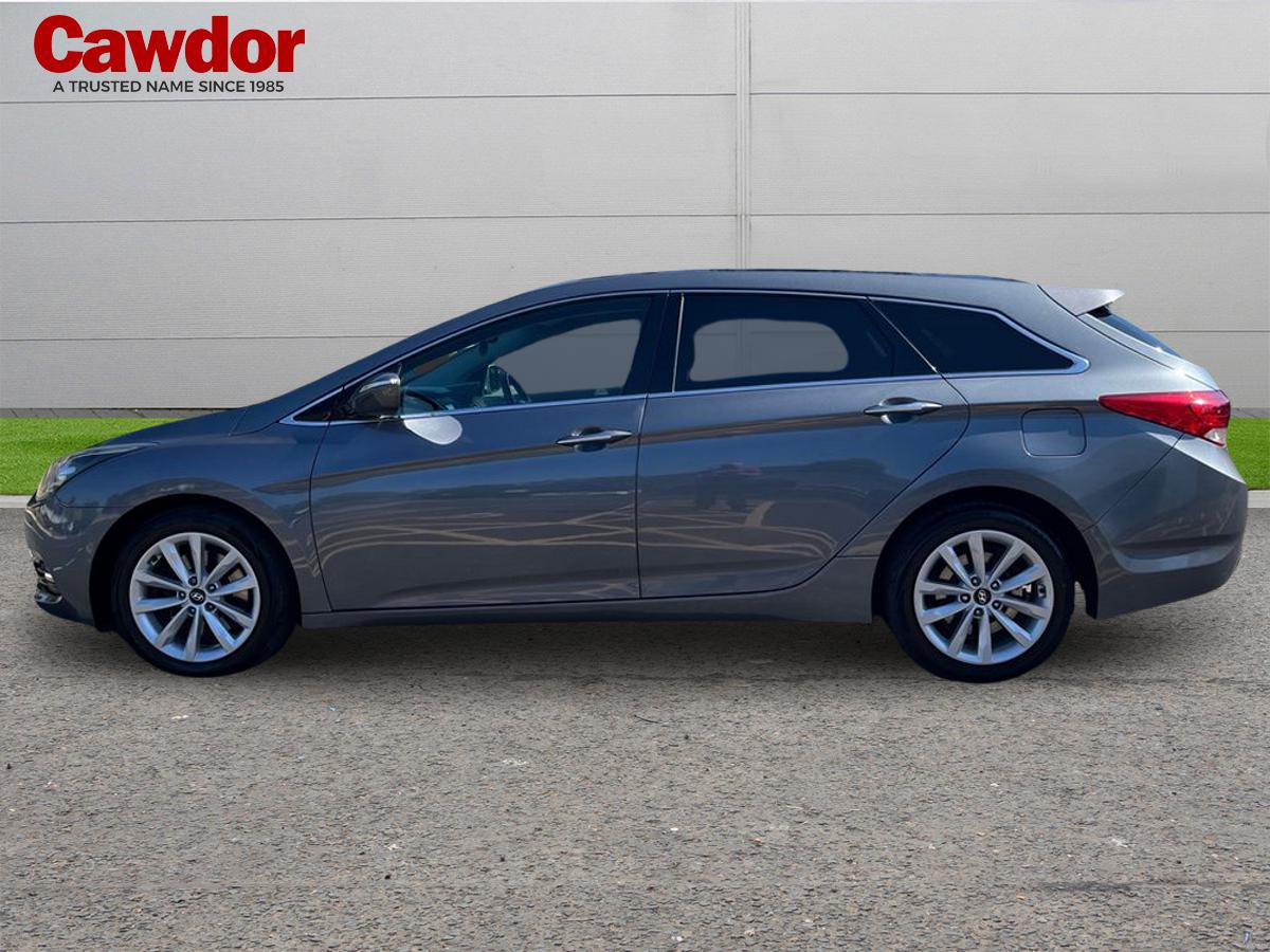 2017 67 HYUNDAI I40