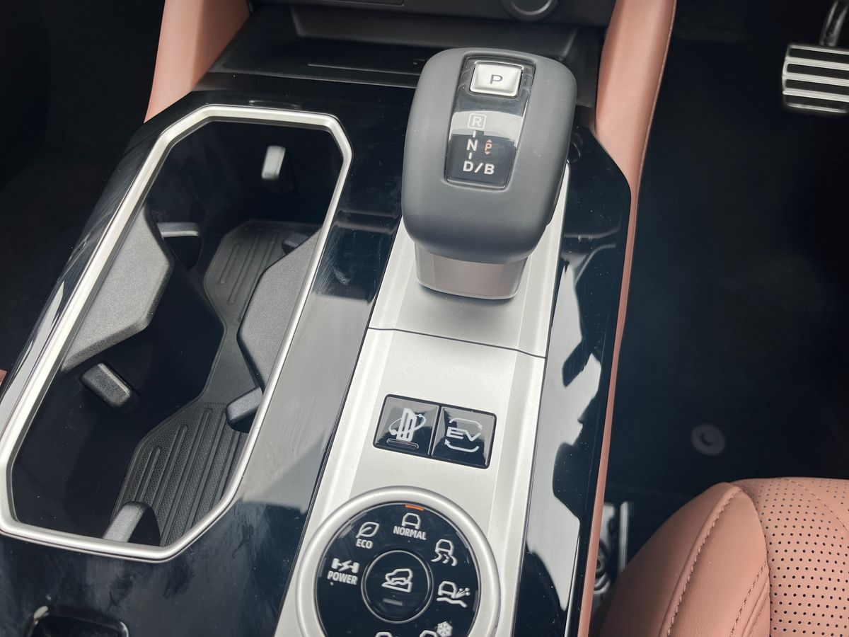 2026 26 MITSUBISHI OUTLANDER