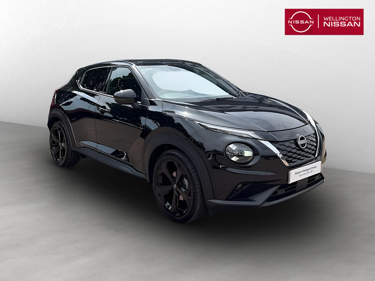 2025 Nissan Juke Hatchback Front-wheel drive Automatic