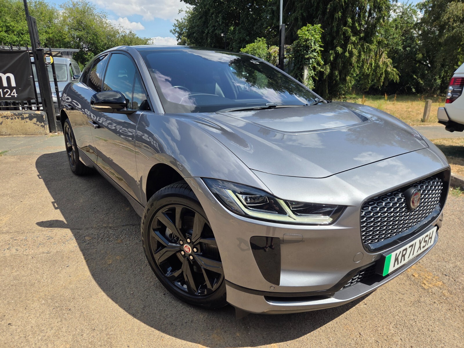 Jaguar I-PACE