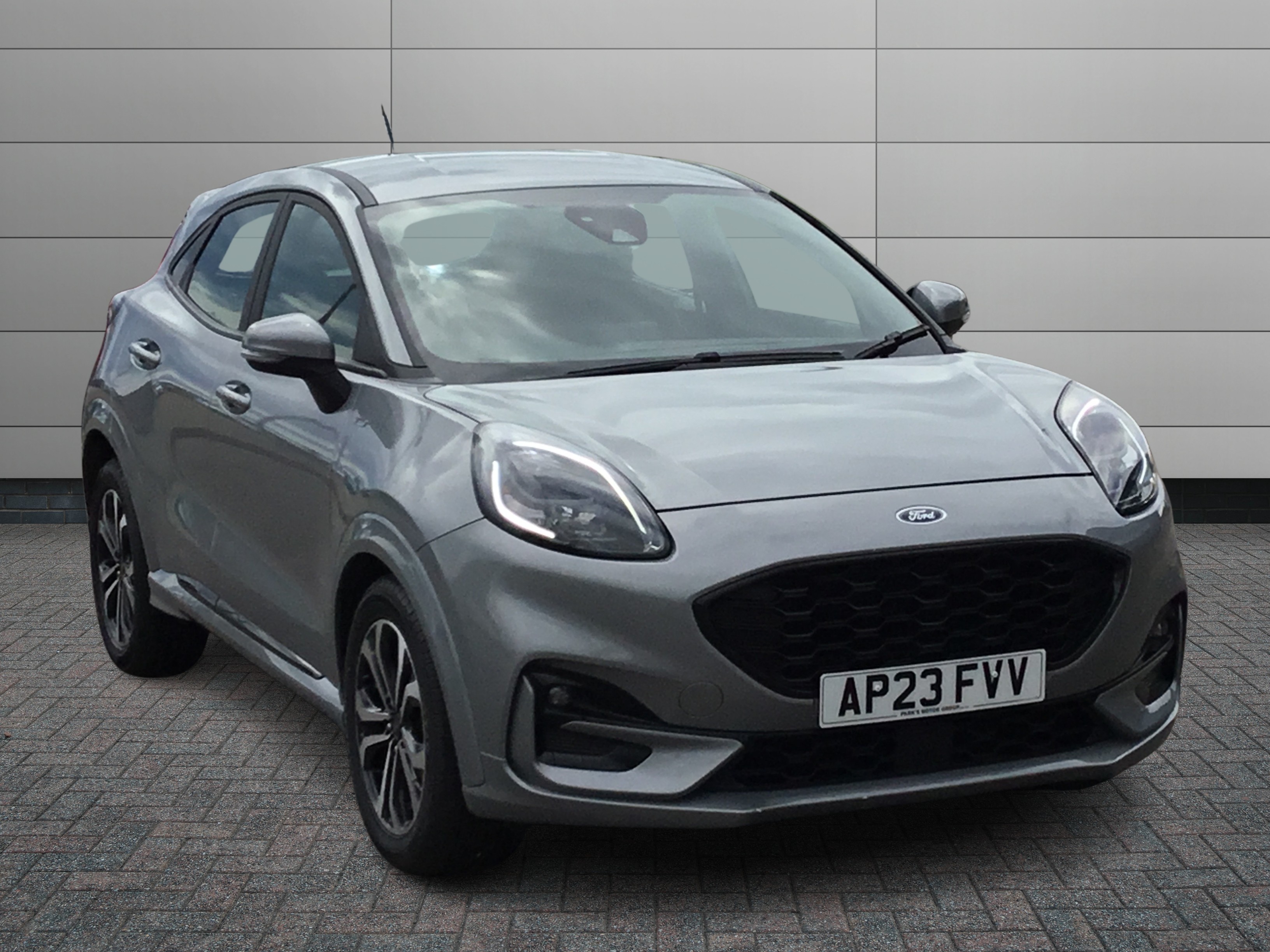 Ford Puma listing photo