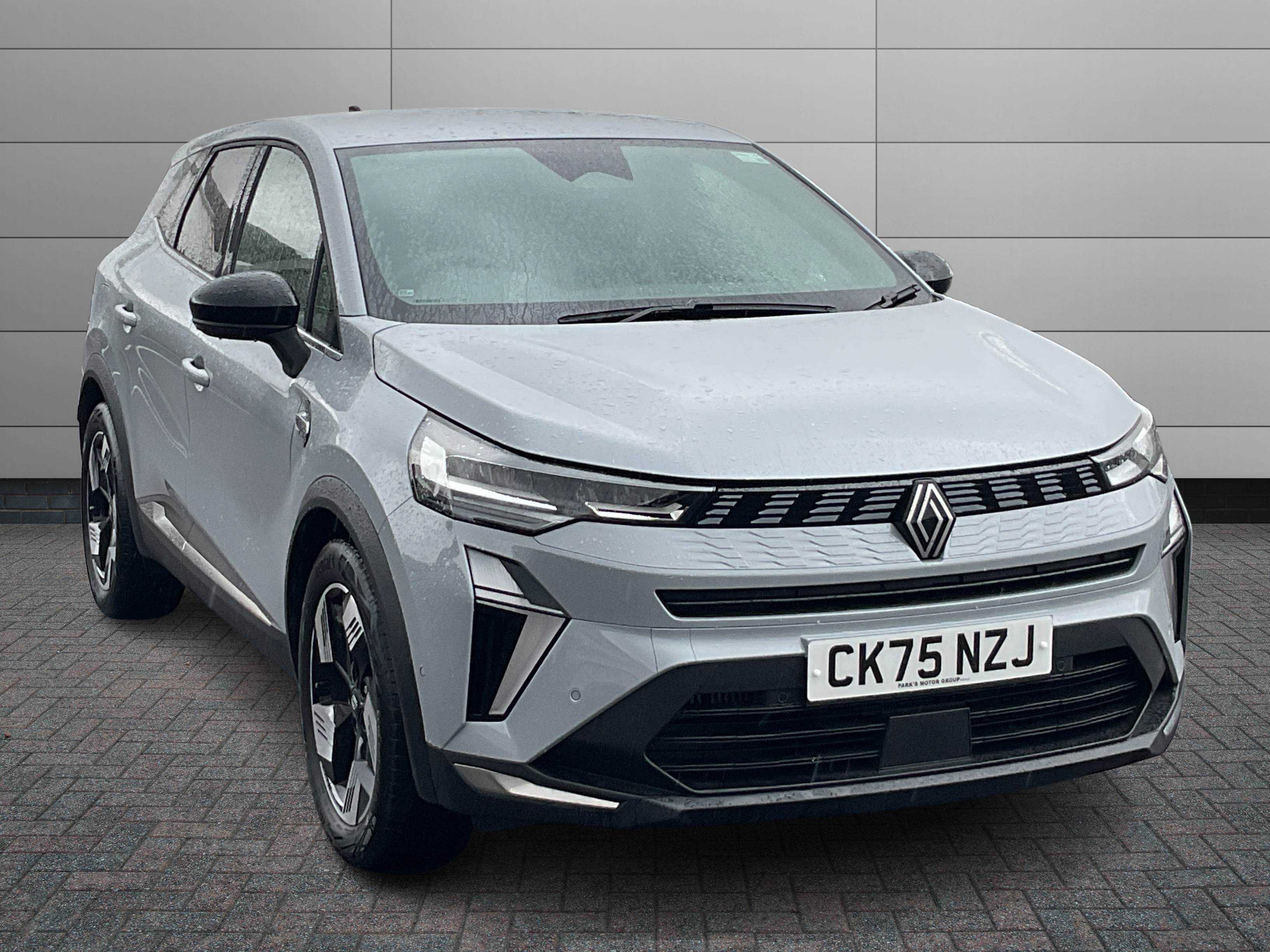 Renault Symbioz listing photo