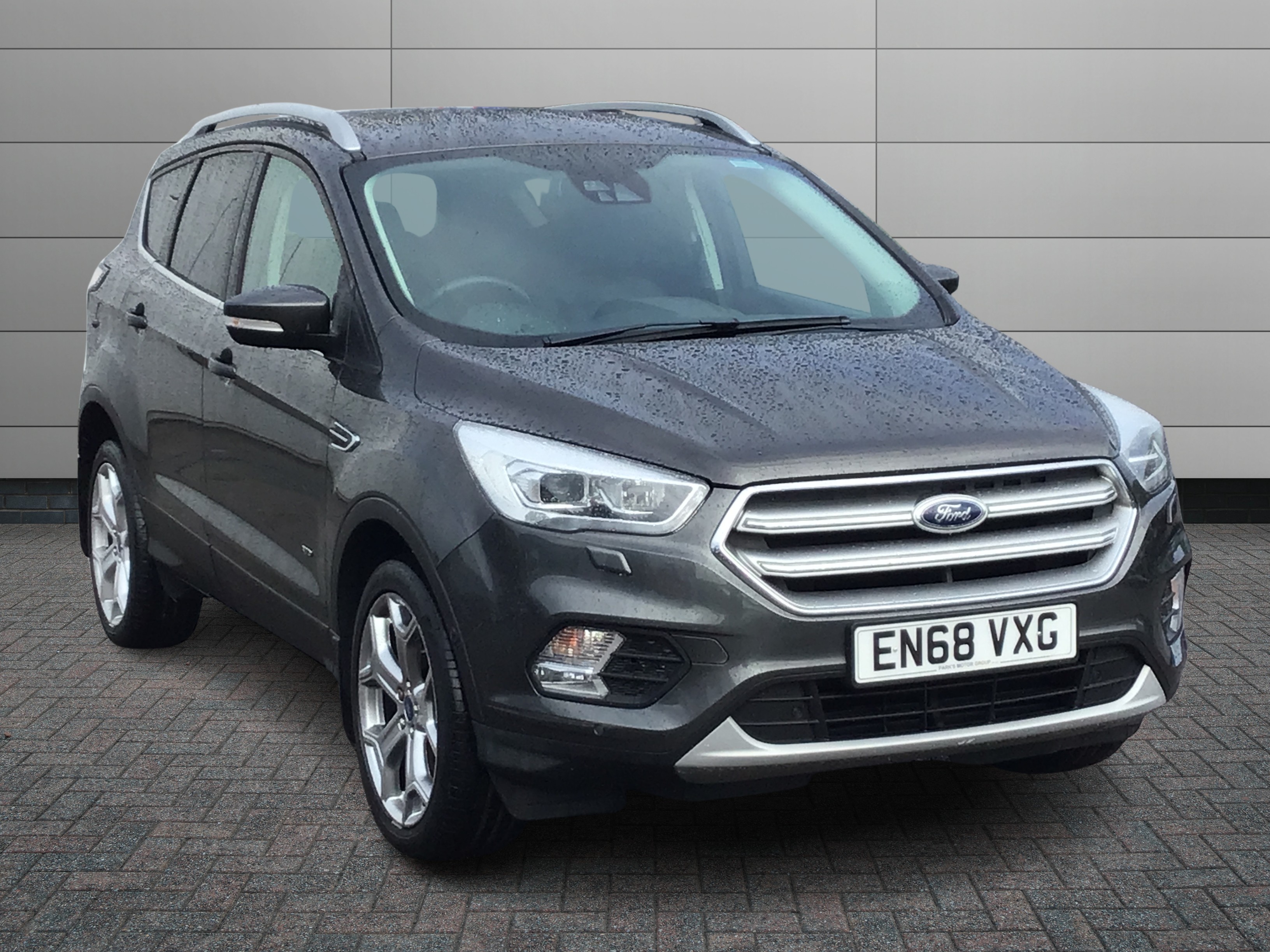 Ford Kuga listing photo