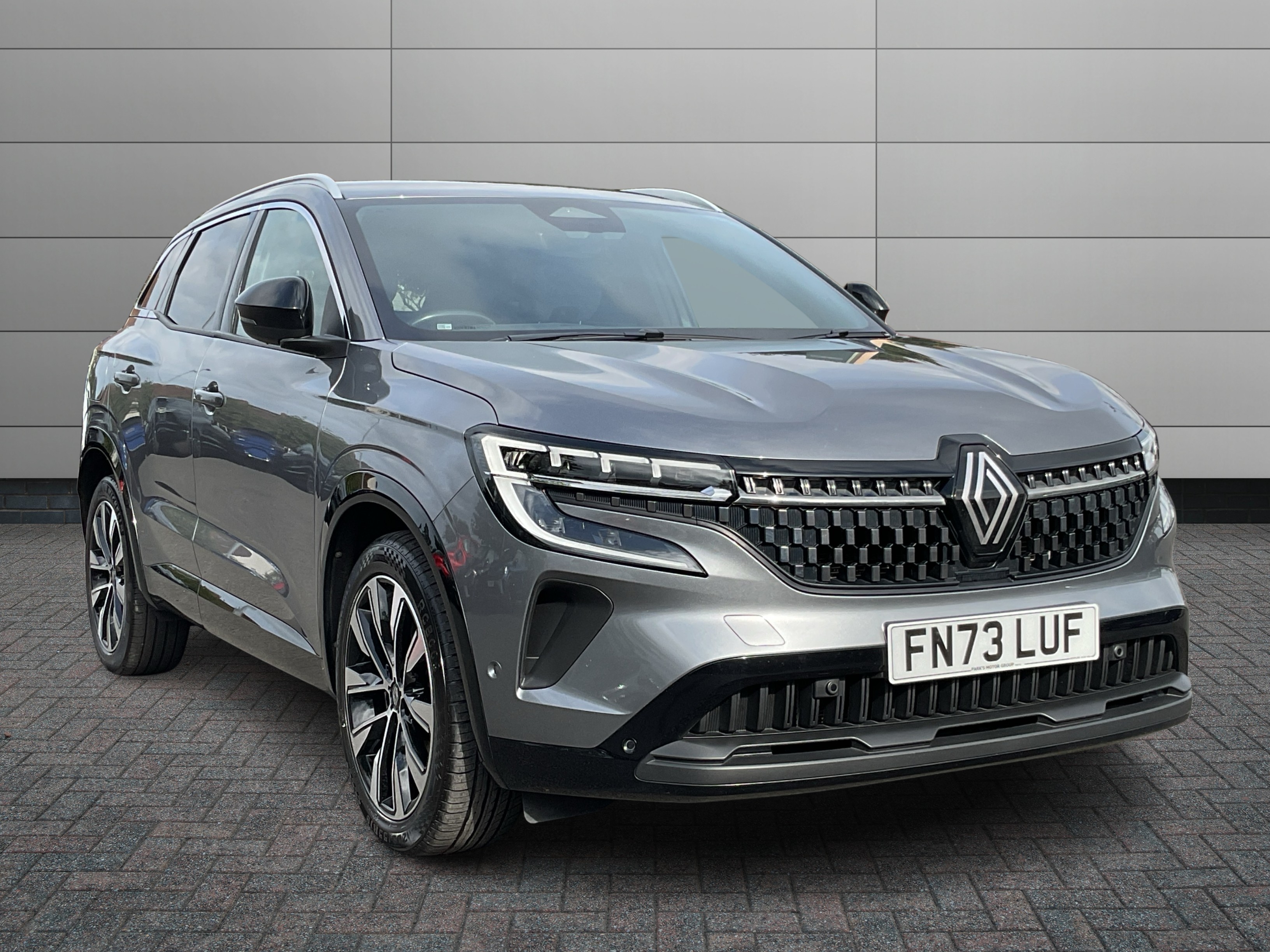 Renault Austral dealer public-web source image