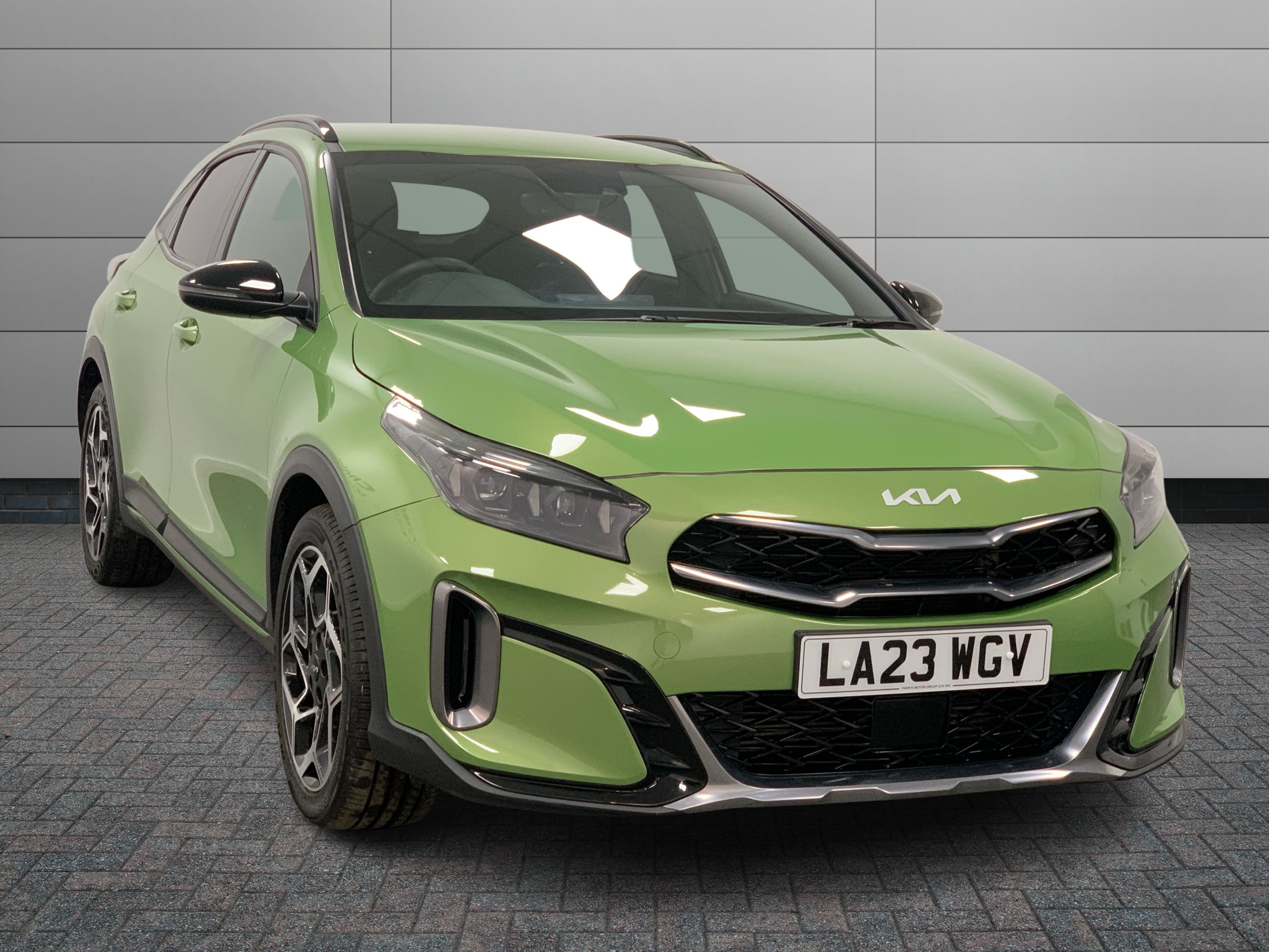 Kia Xceed listing photo