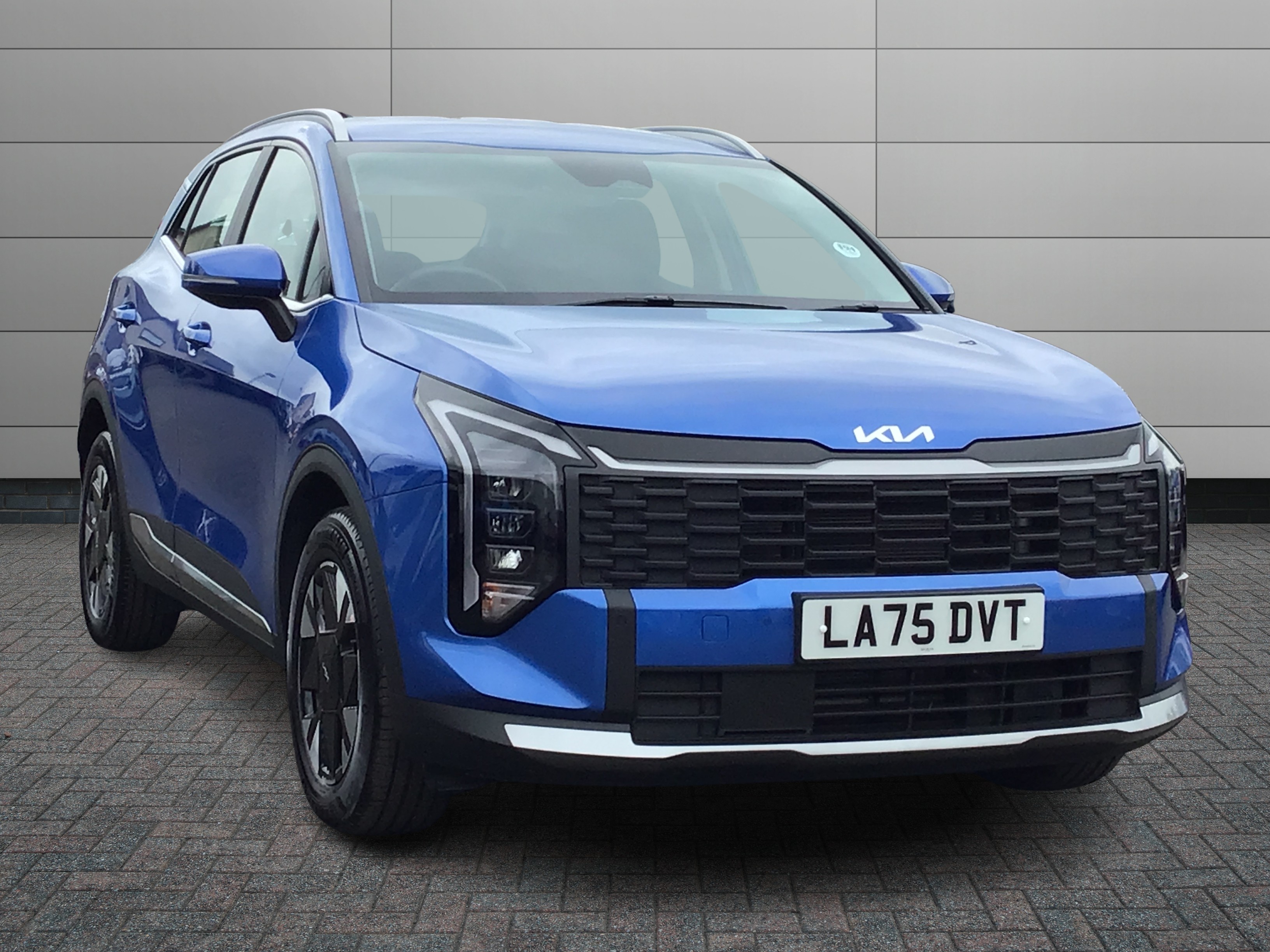 Kia Sportage listing photo