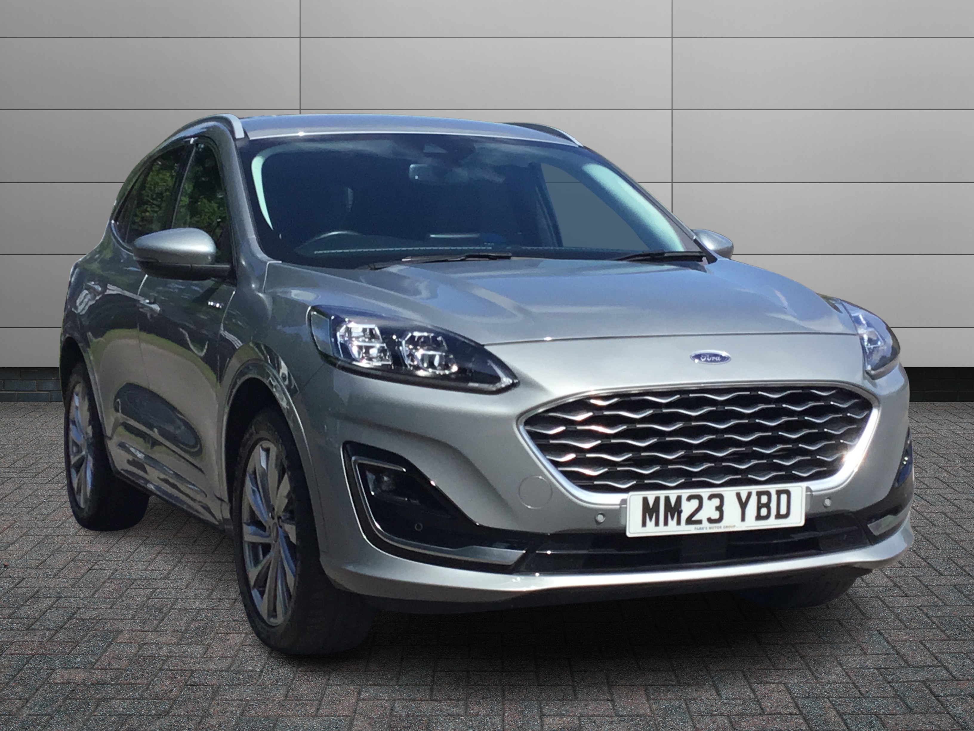 Ford Kuga listing photo