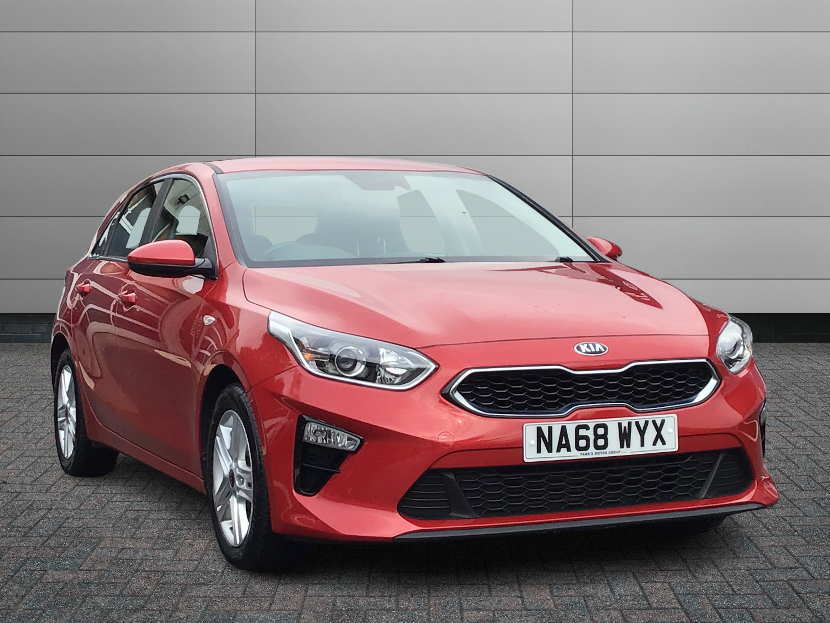 Kia Ceed listing photo