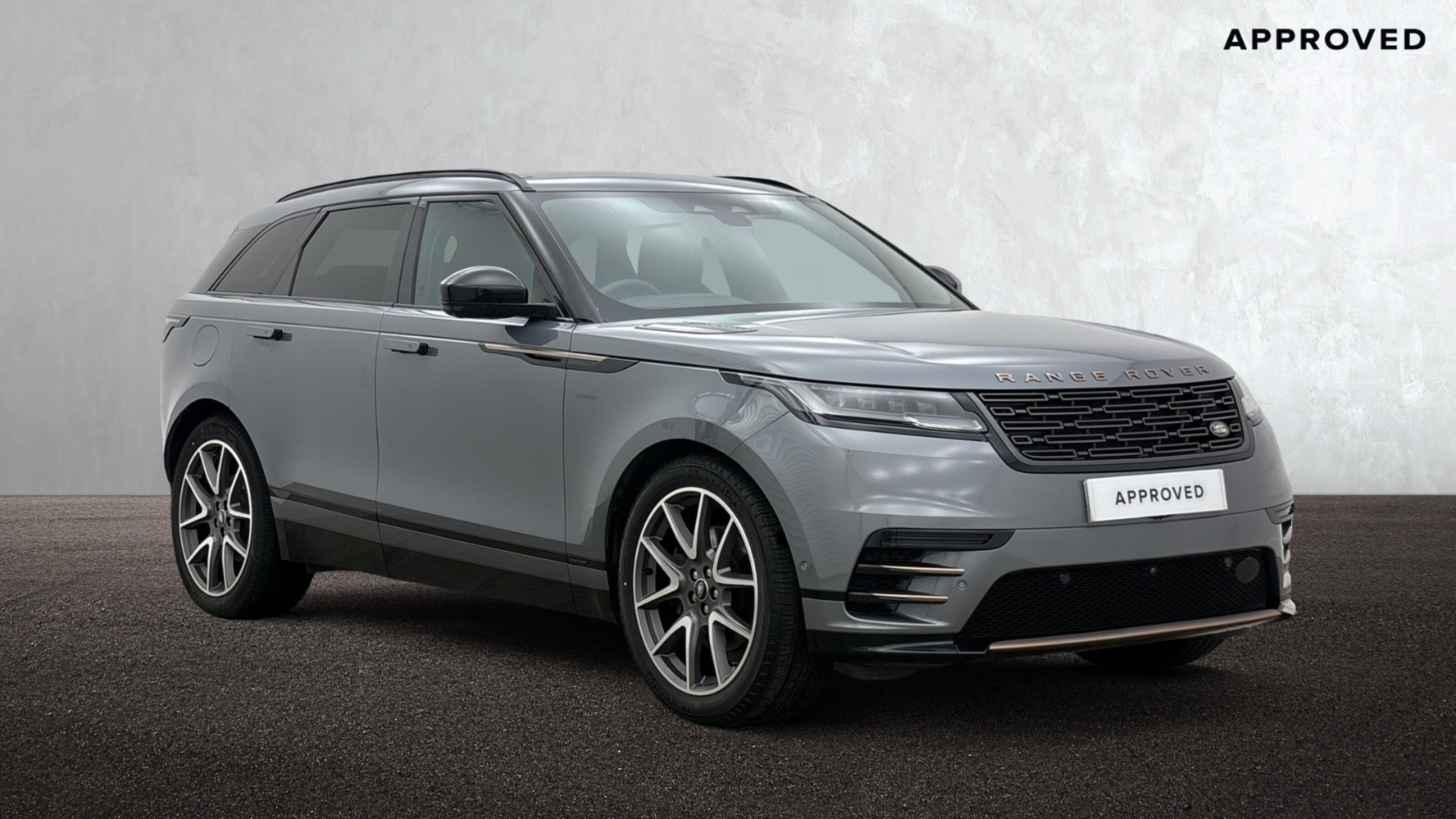 Land Rover Range Rover Velar listing photo