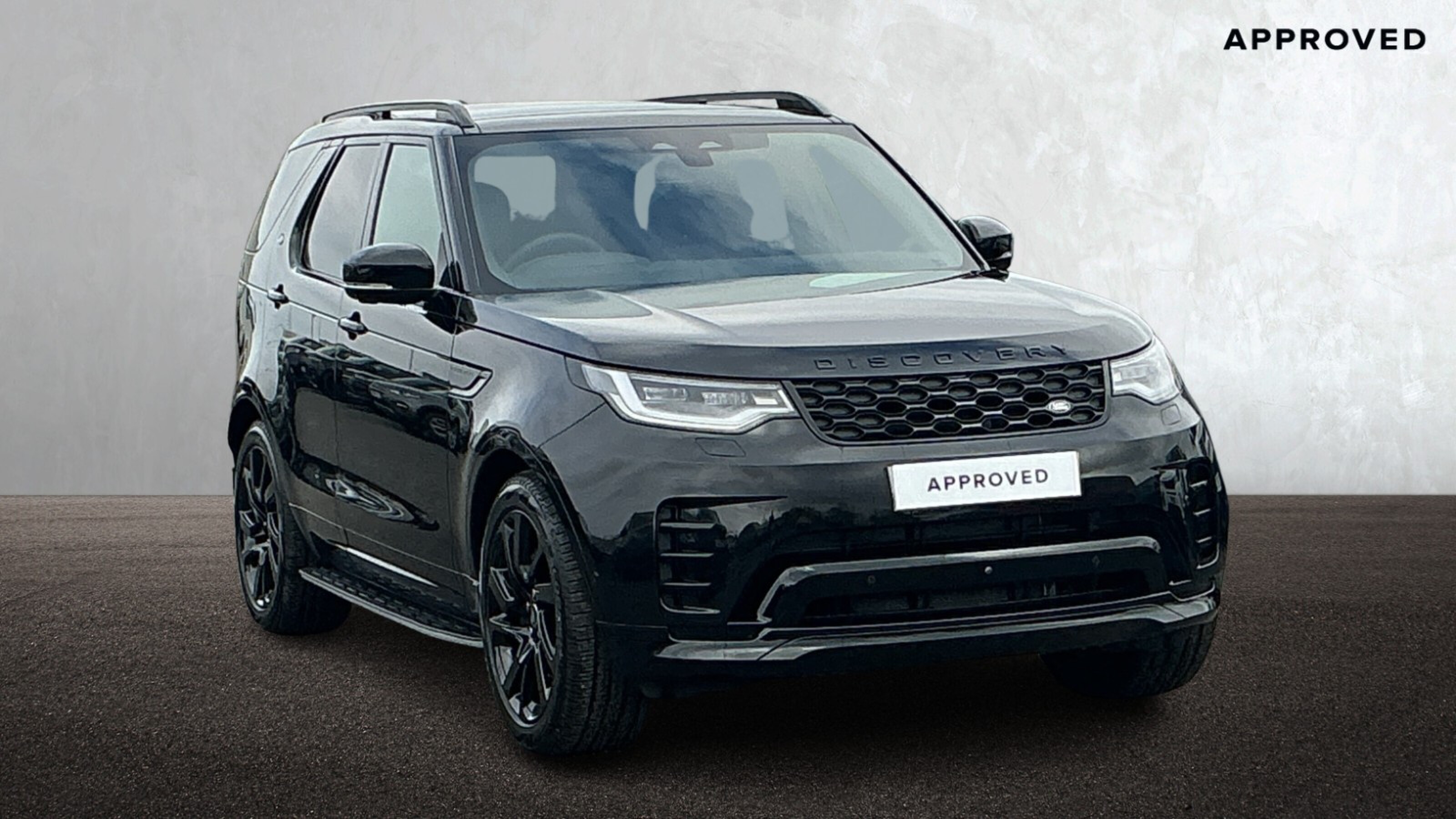 Land Rover Discovery listing photo