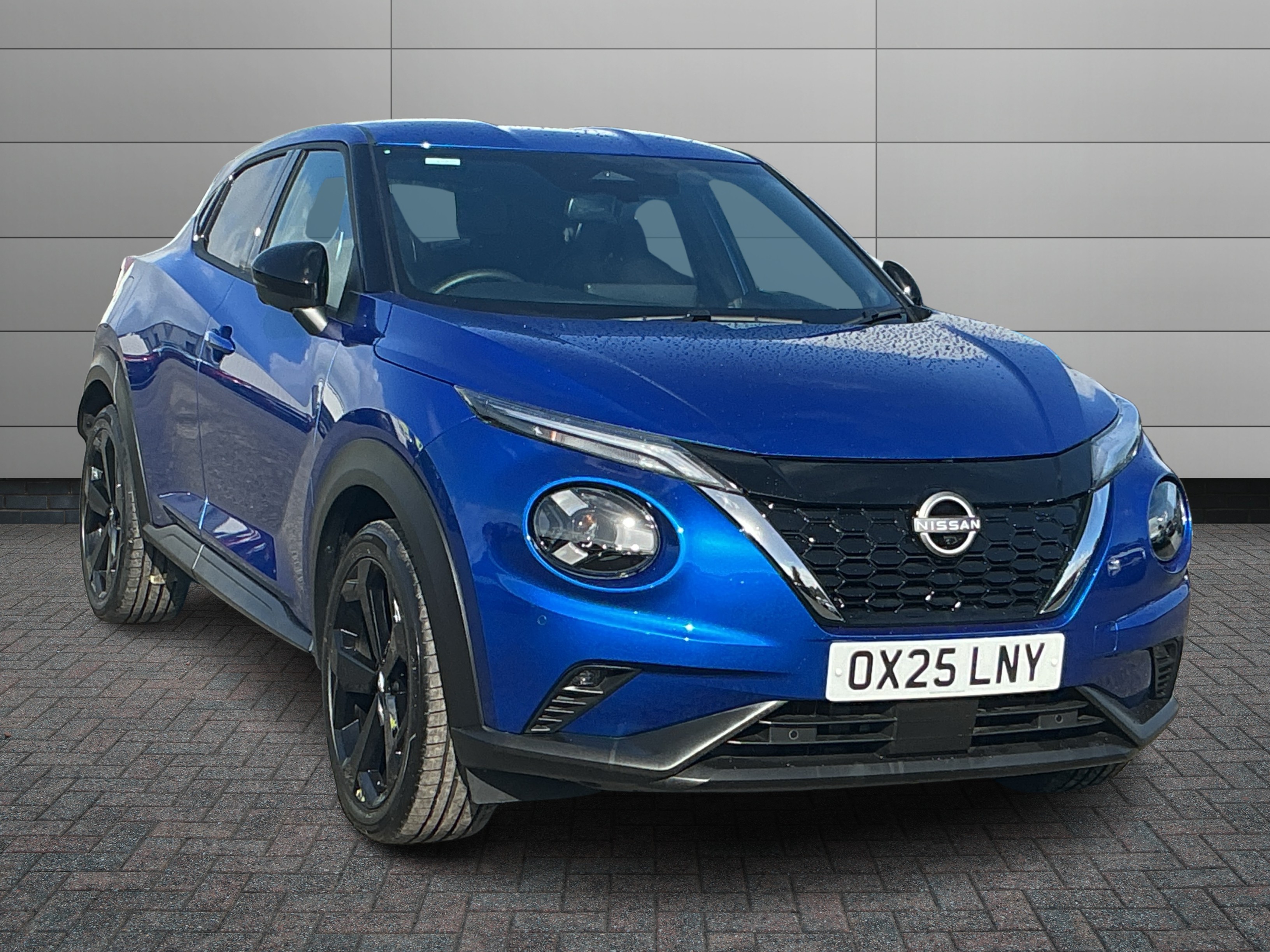 Nissan Juke listing photo