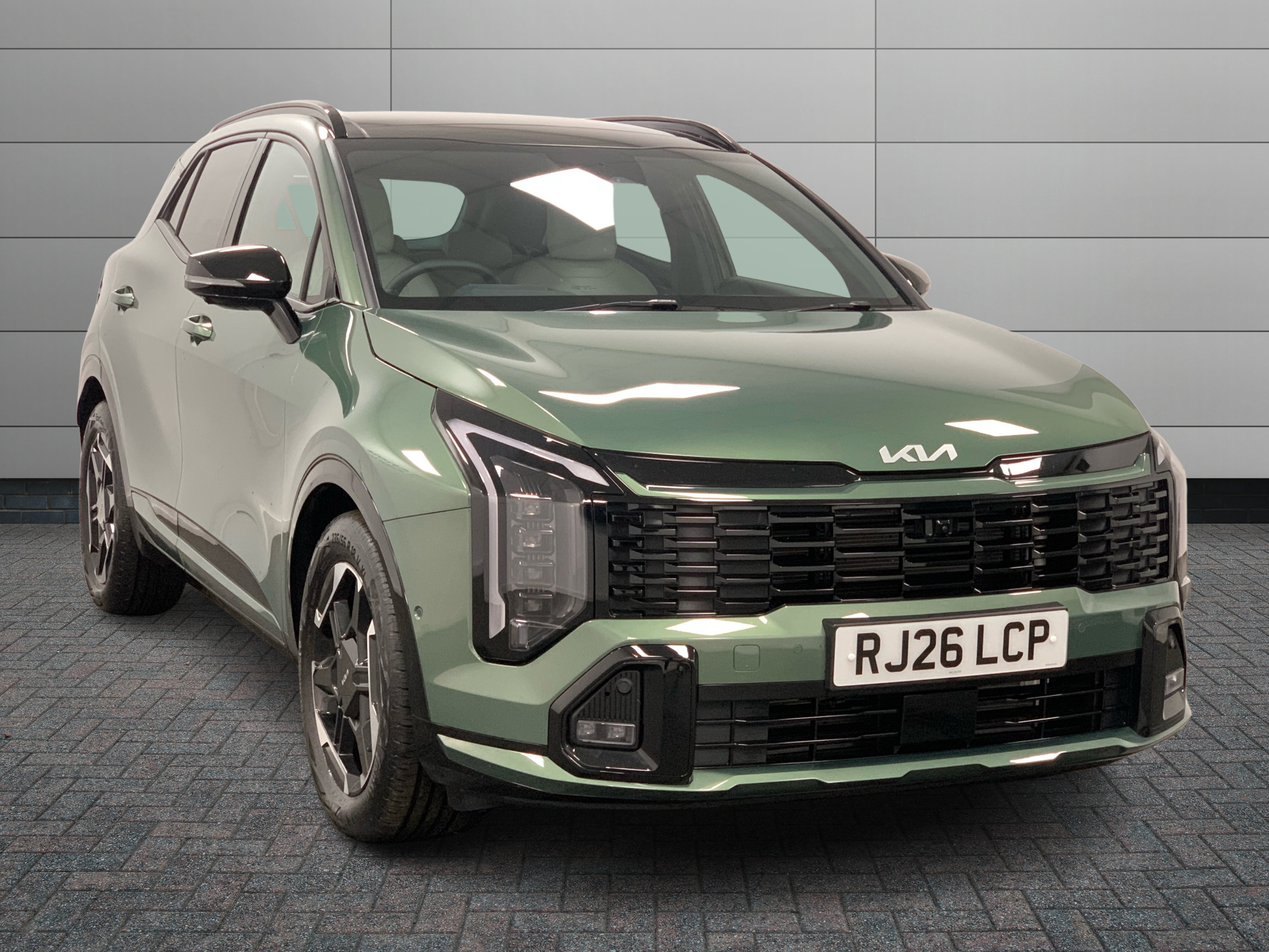 Kia Sportage listing photo