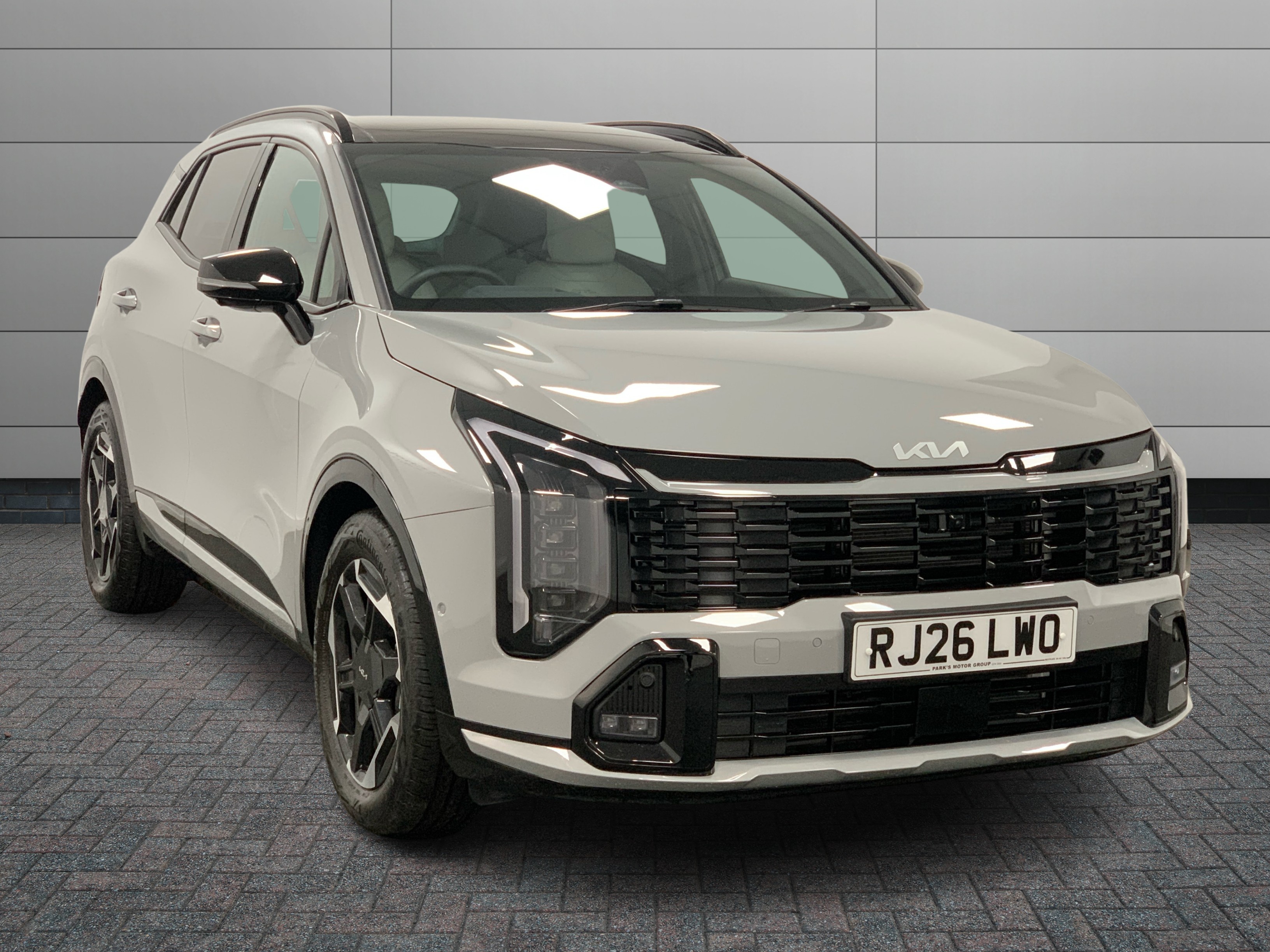 Kia Sportage listing photo