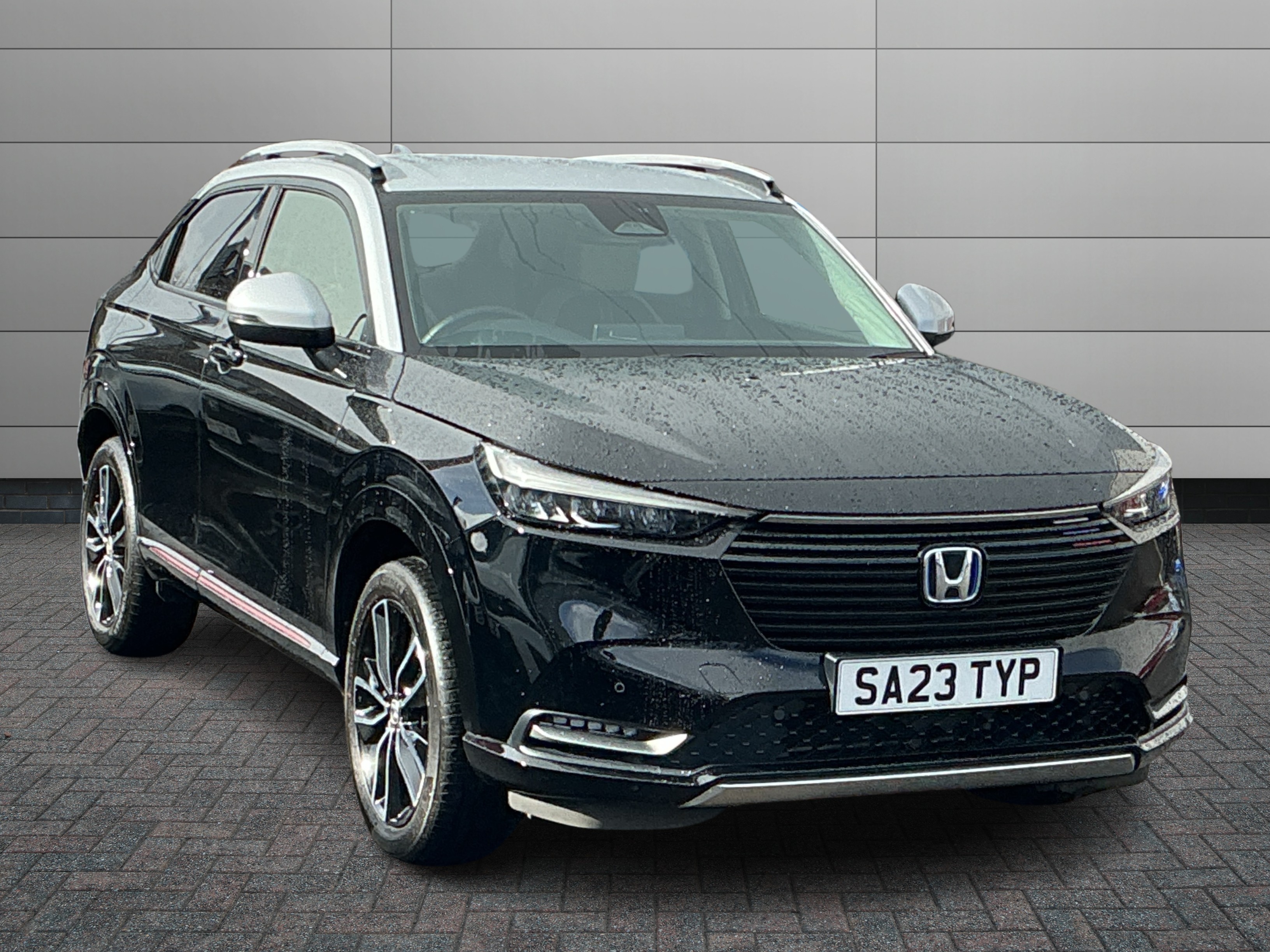 Honda HR-V listing photo
