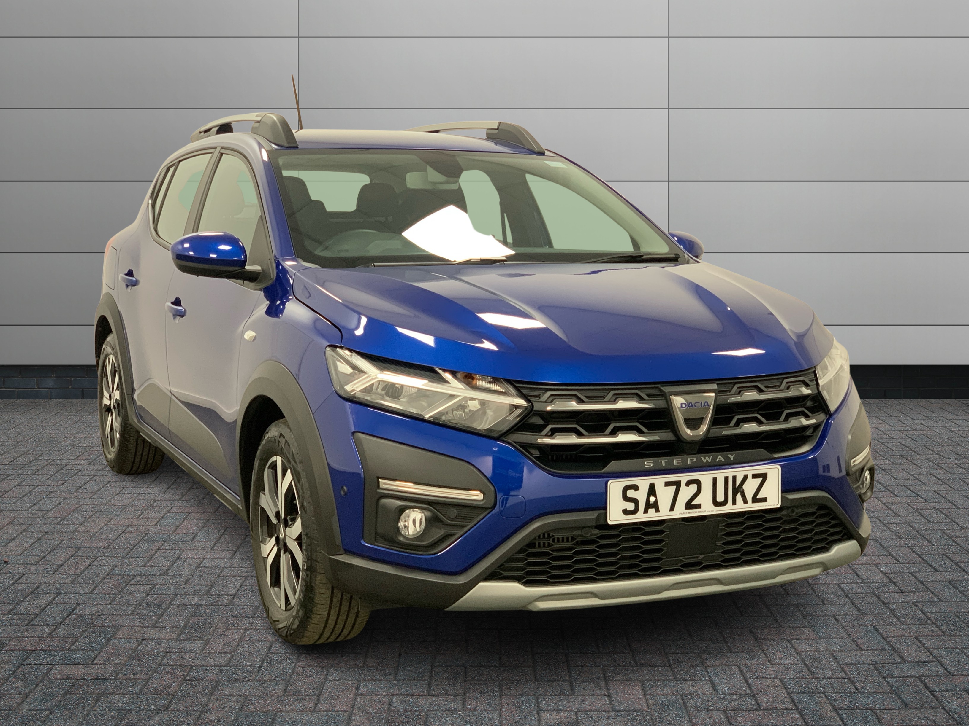 Dacia Sandero Stepway listing photo