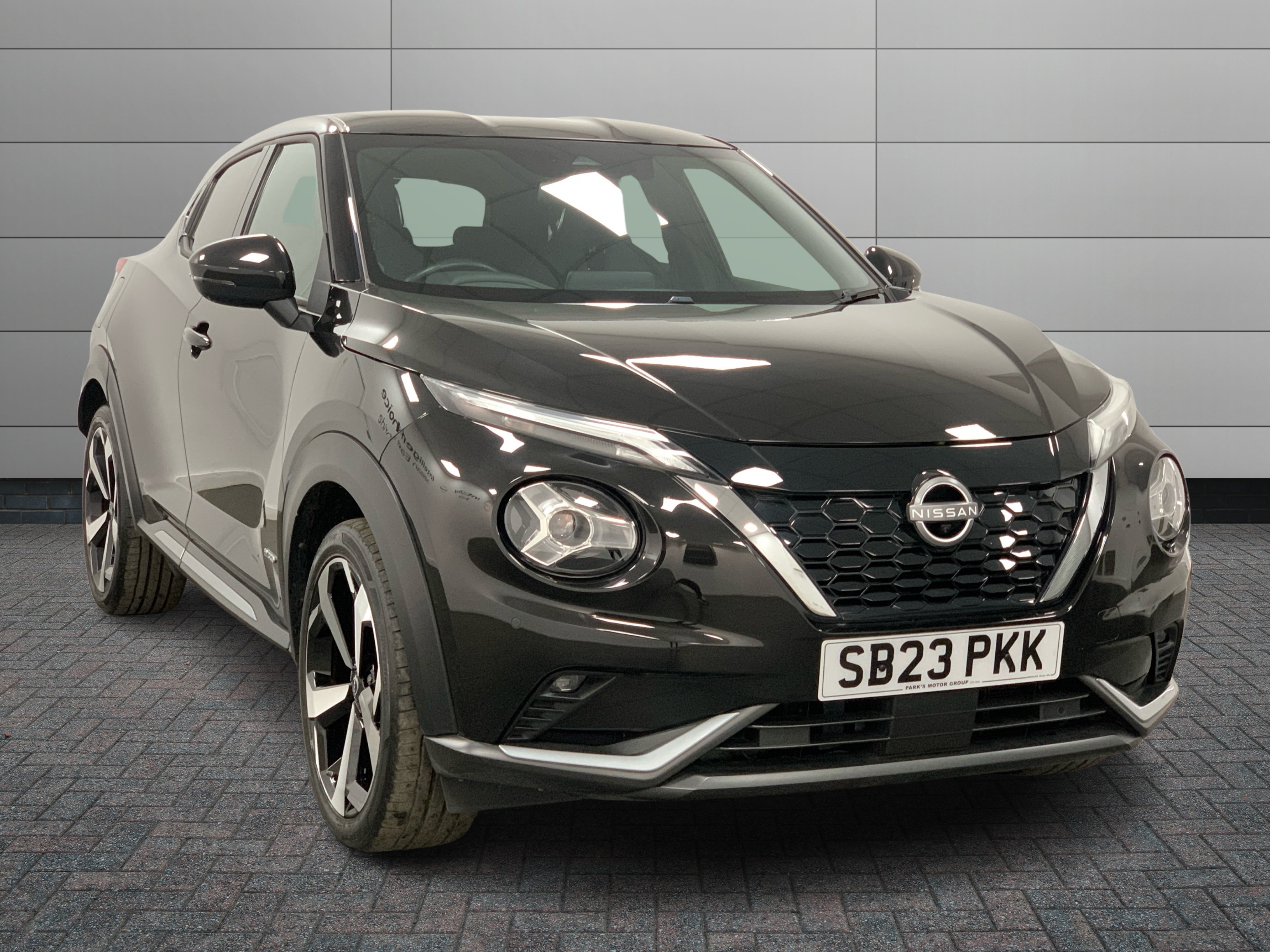 Nissan Juke listing photo