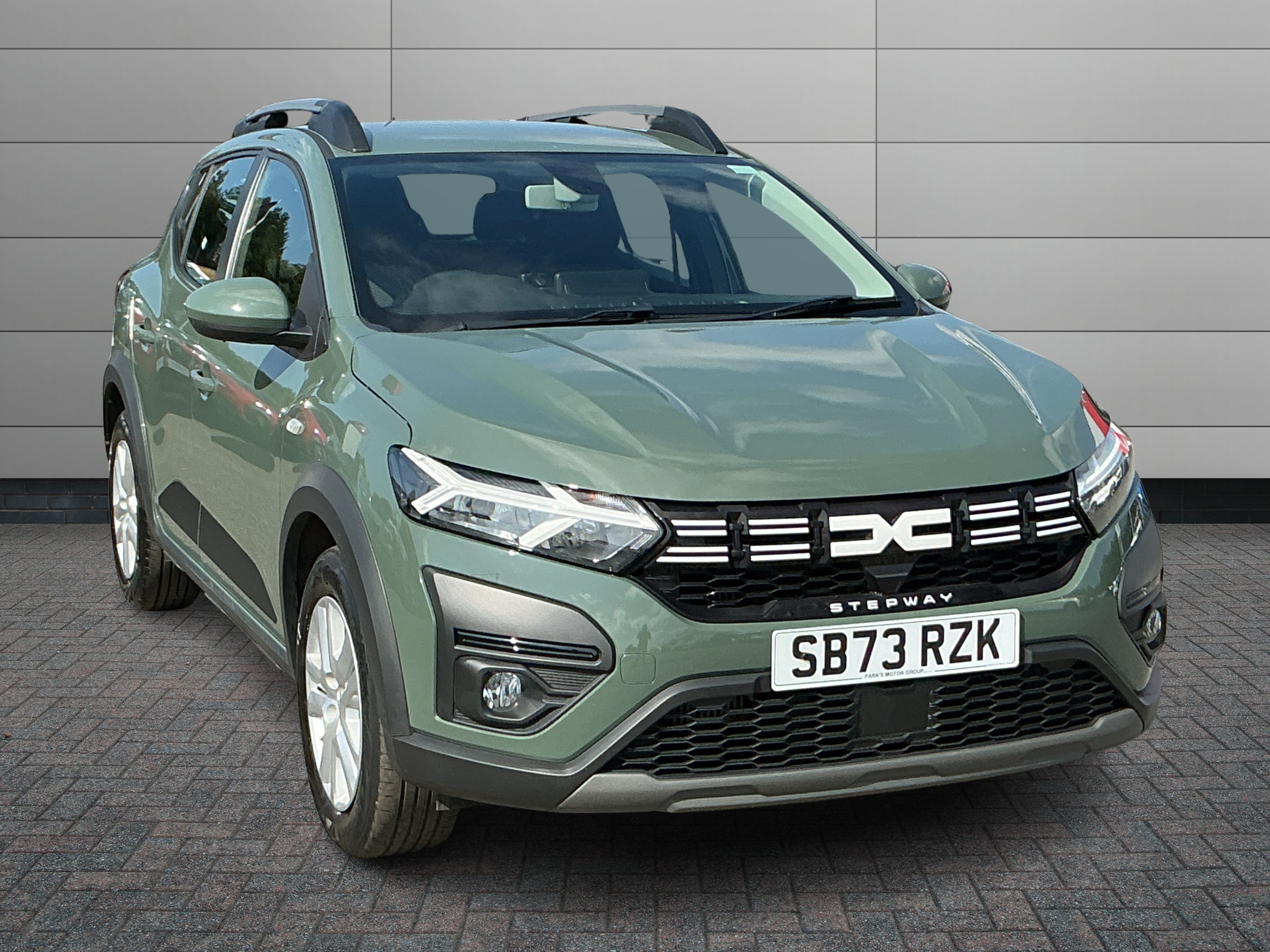 Dacia Sandero Stepway listing photo
