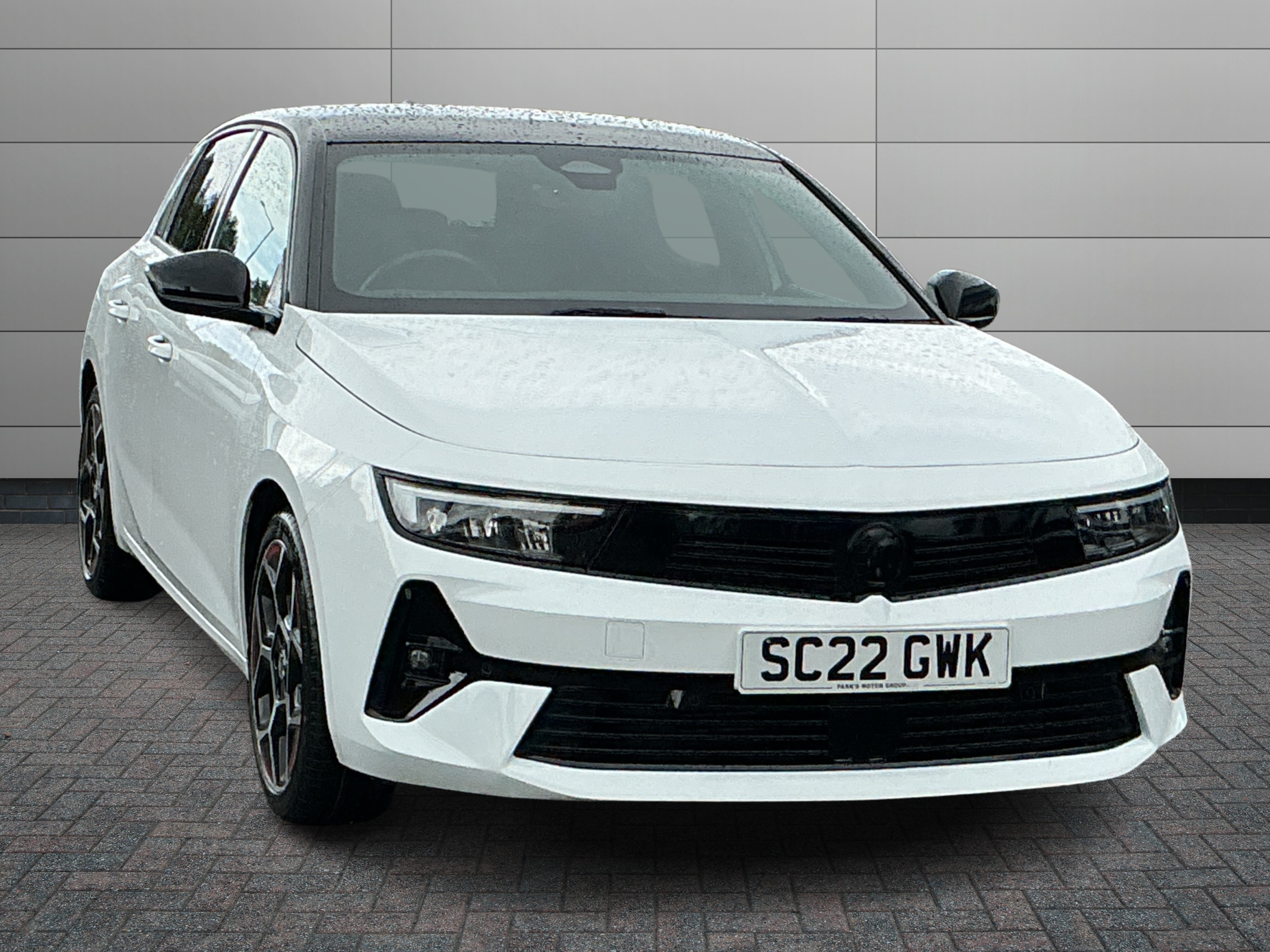 Vauxhall Astra listing photo