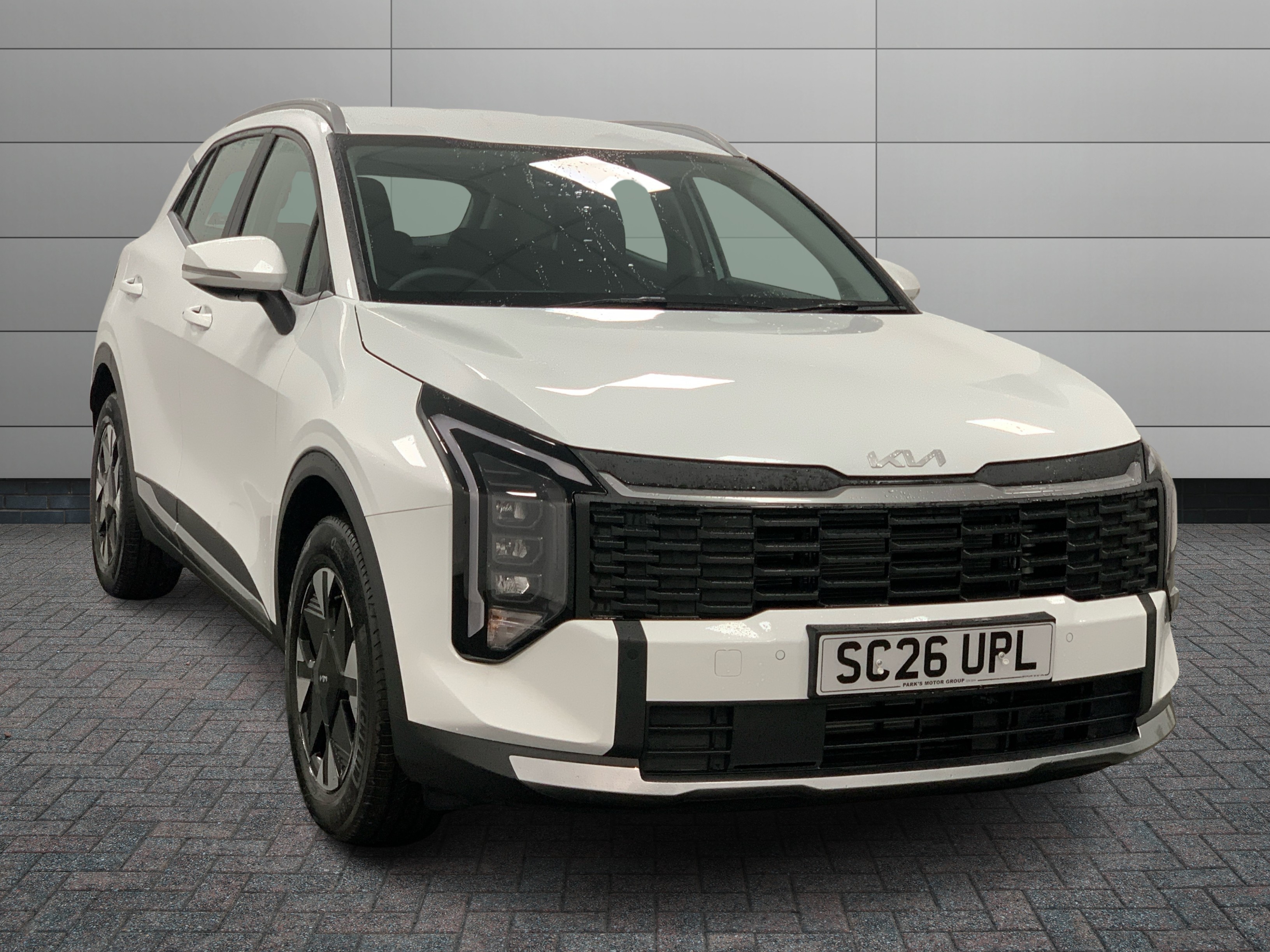 Kia Sportage listing photo