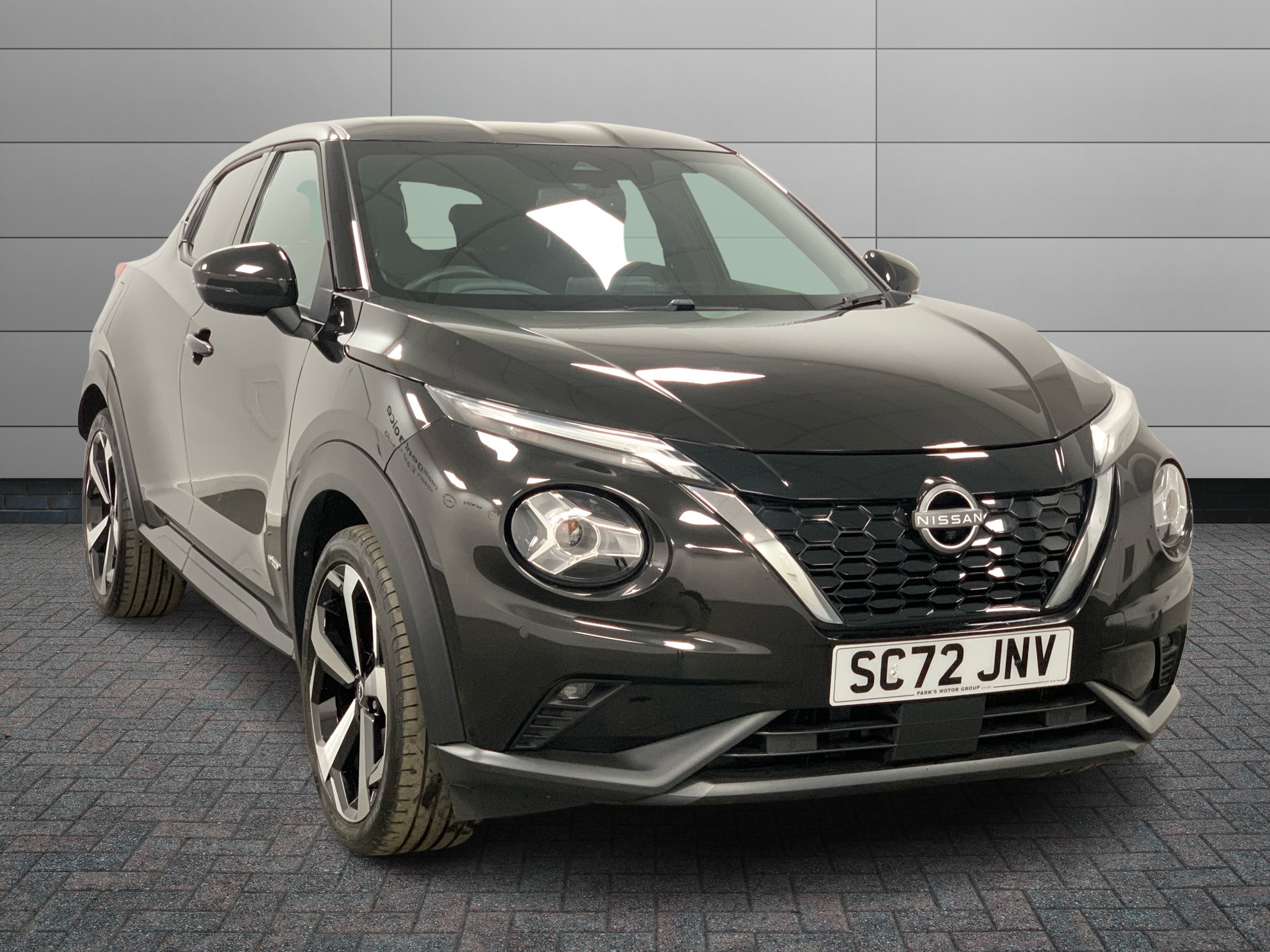 Nissan Juke listing photo