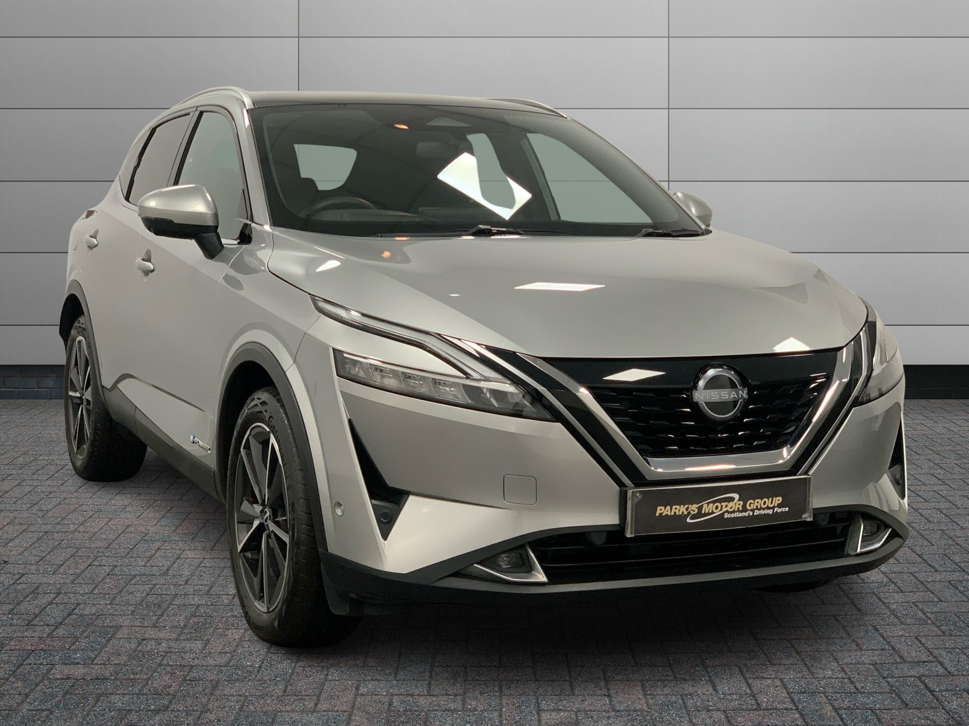 Nissan Qashqai listing photo