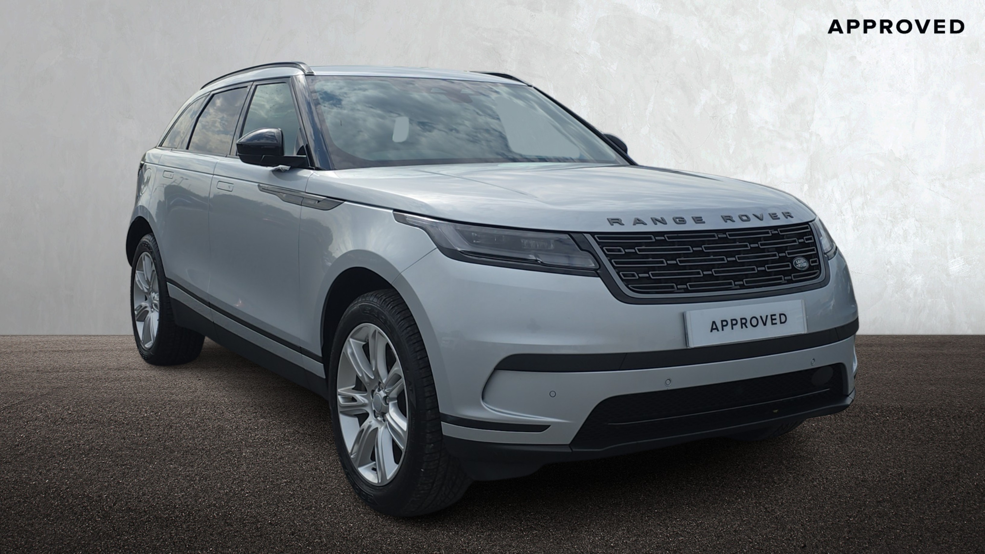 Land Rover Range Rover Velar listing photo