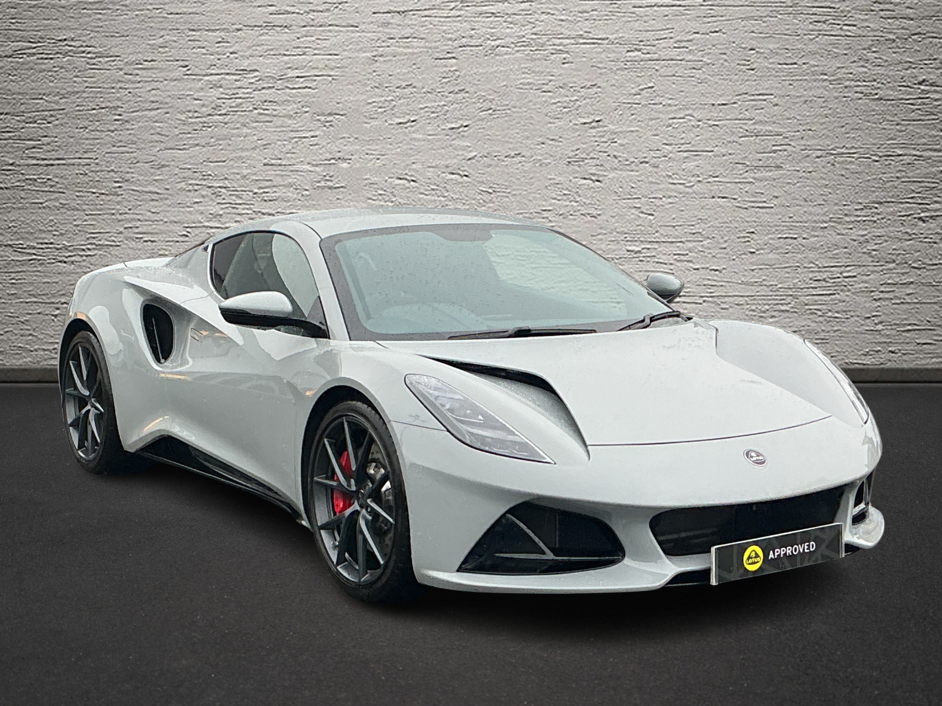 Lotus Emira