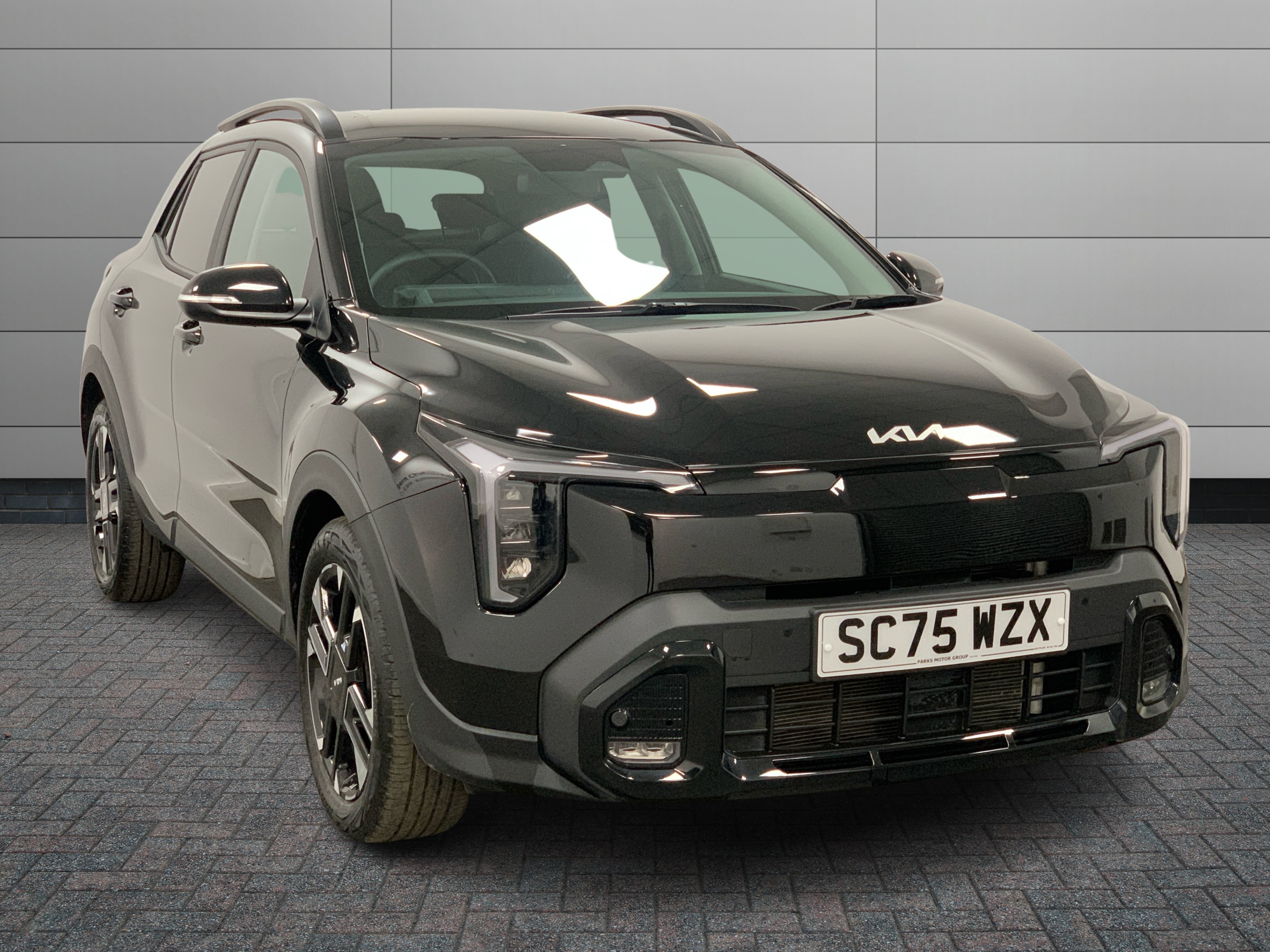 Kia Stonic listing photo