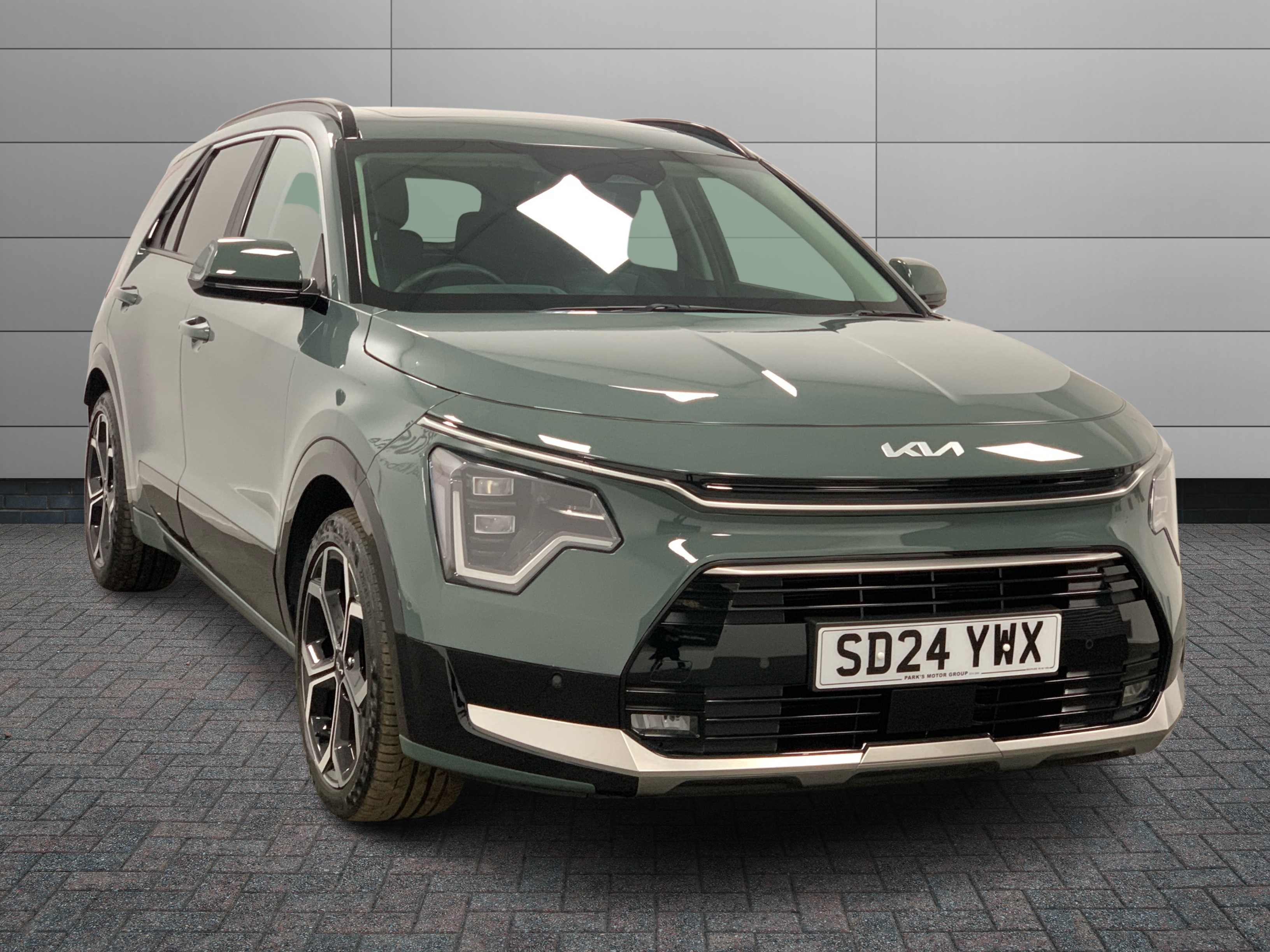 Kia Niro listing photo