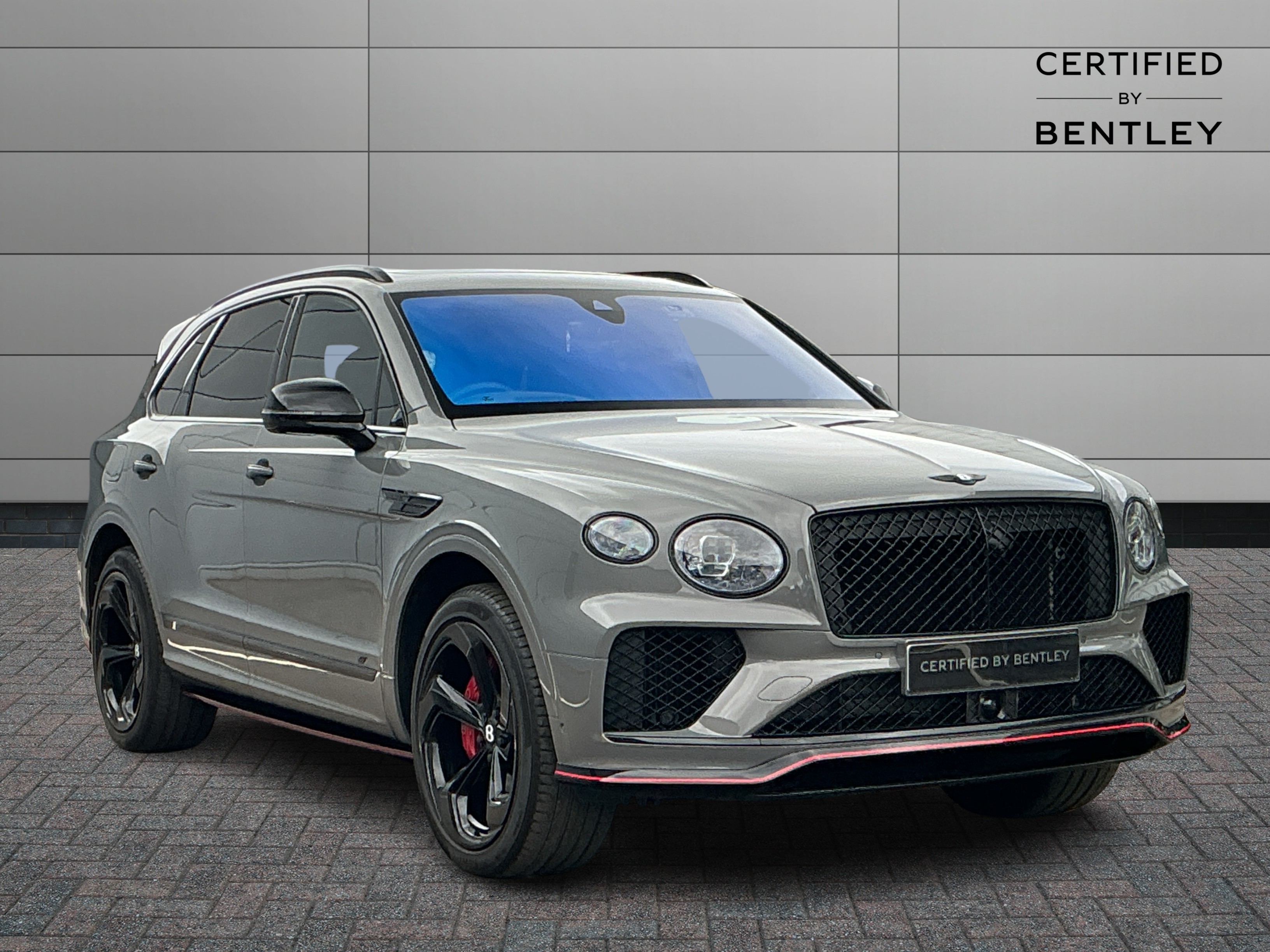 Bentley Bentayga listing photo