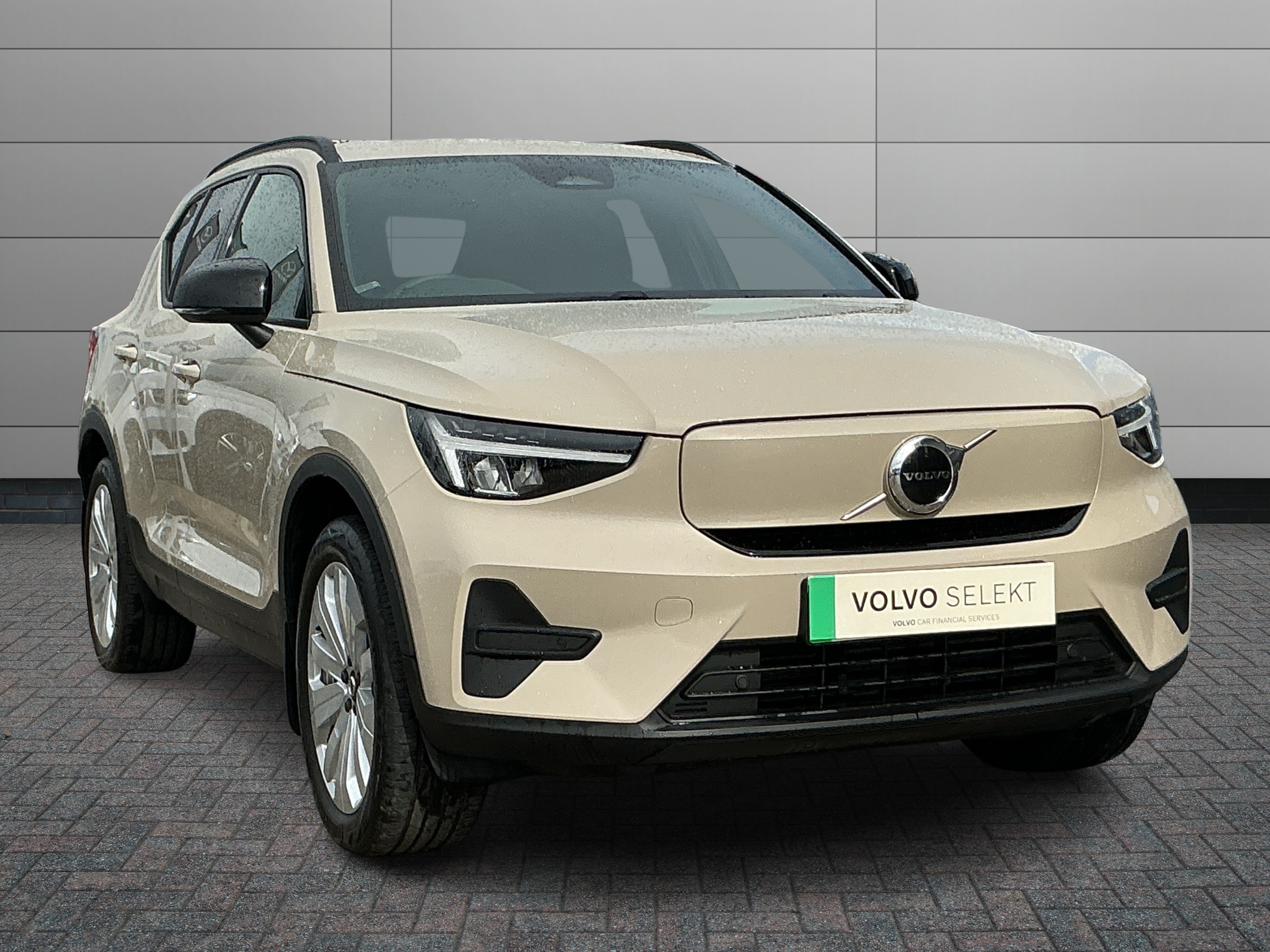 Volvo Ex40