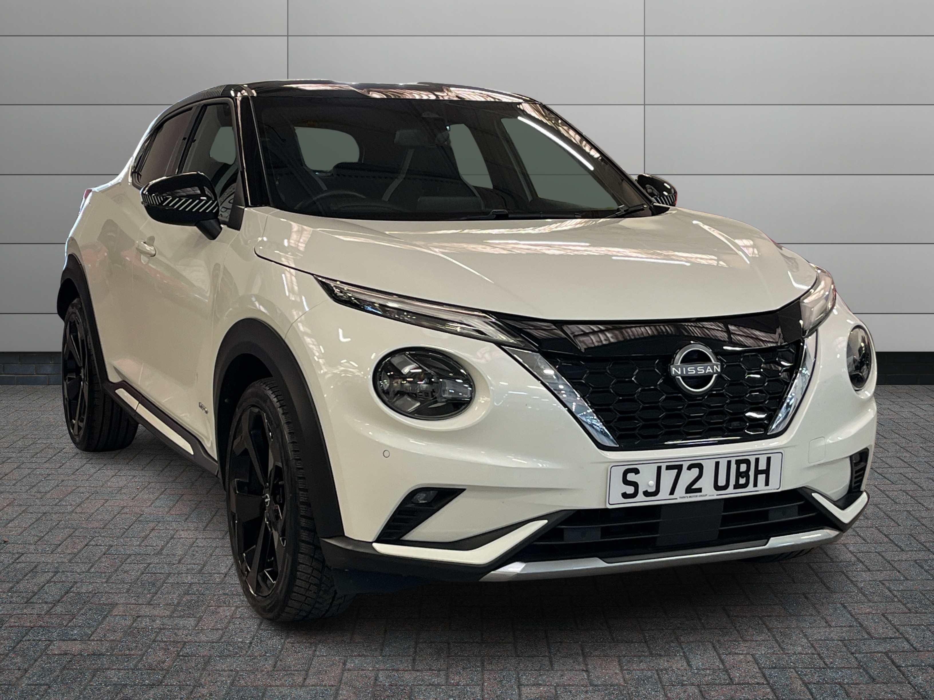 Nissan Juke listing photo