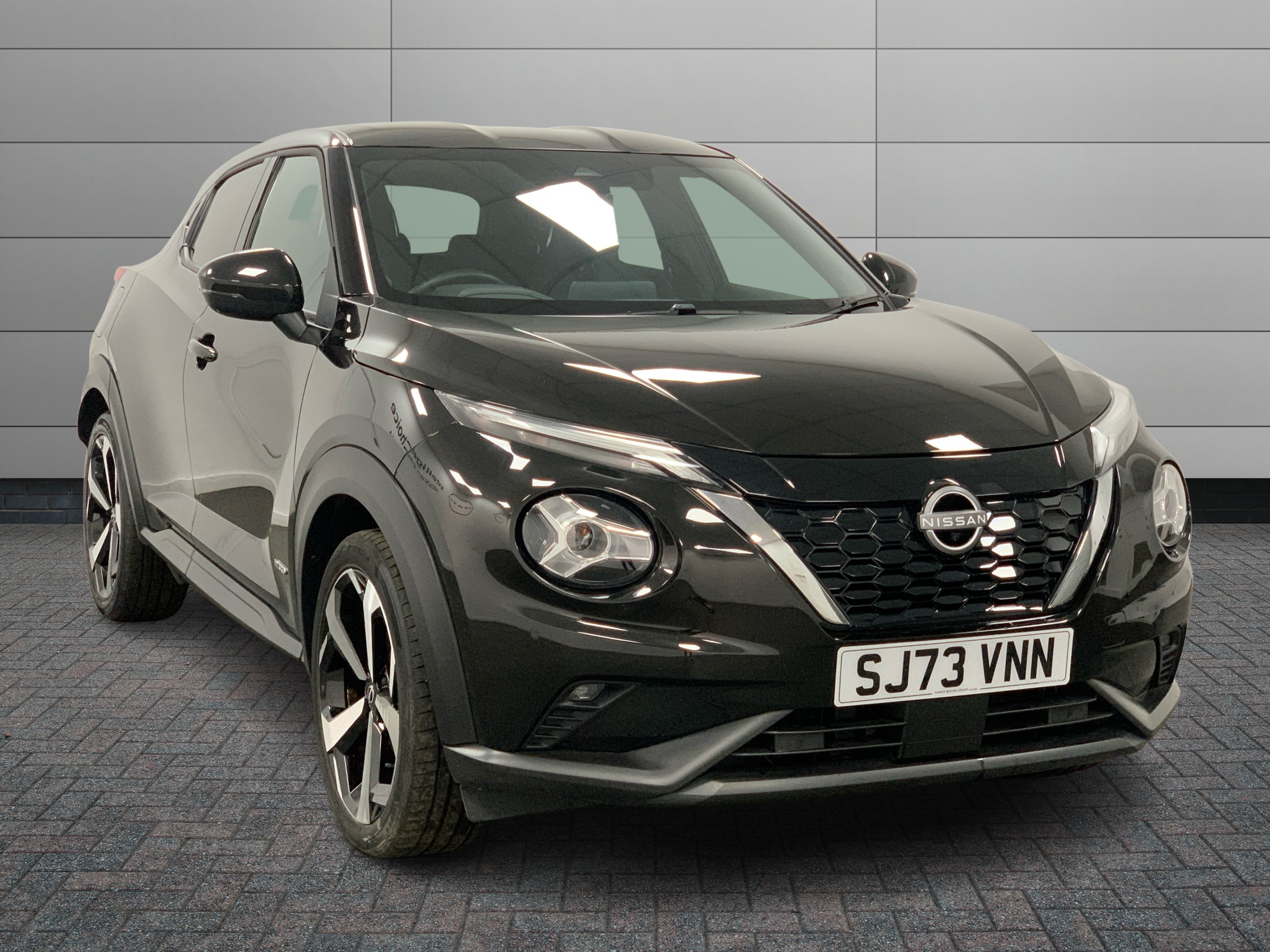 Nissan Juke listing photo