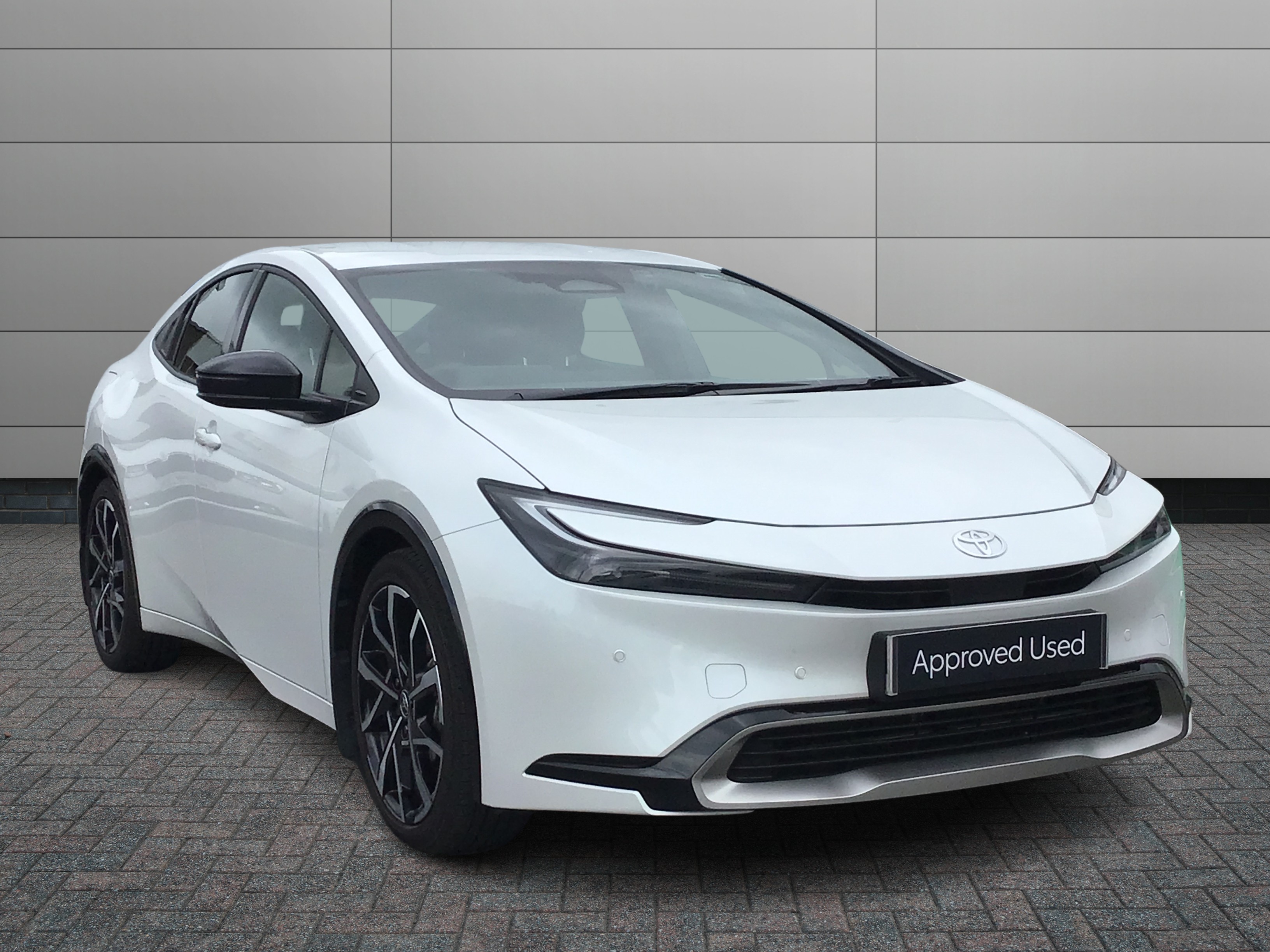 Toyota Prius listing photo
