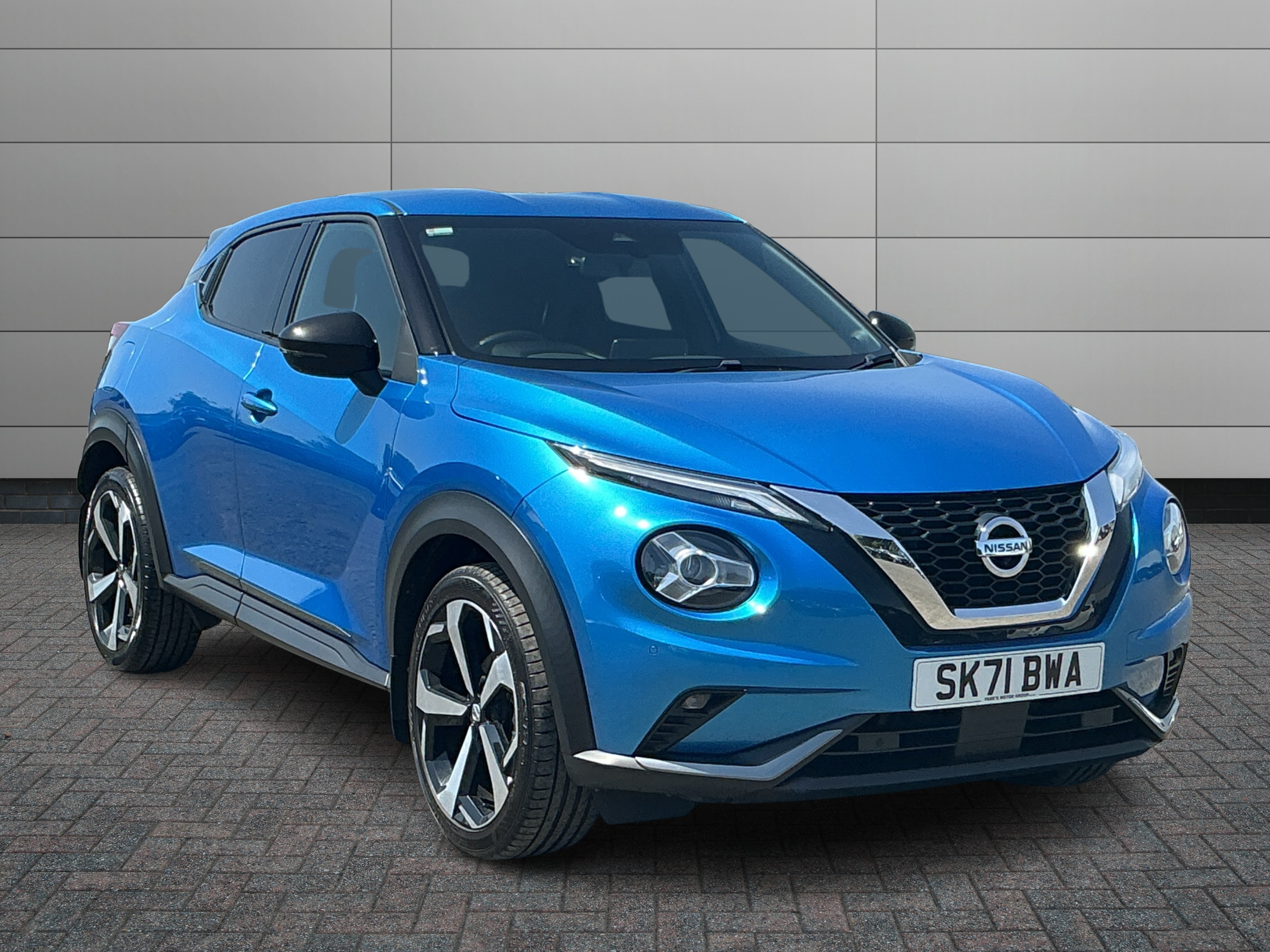Nissan Juke listing photo