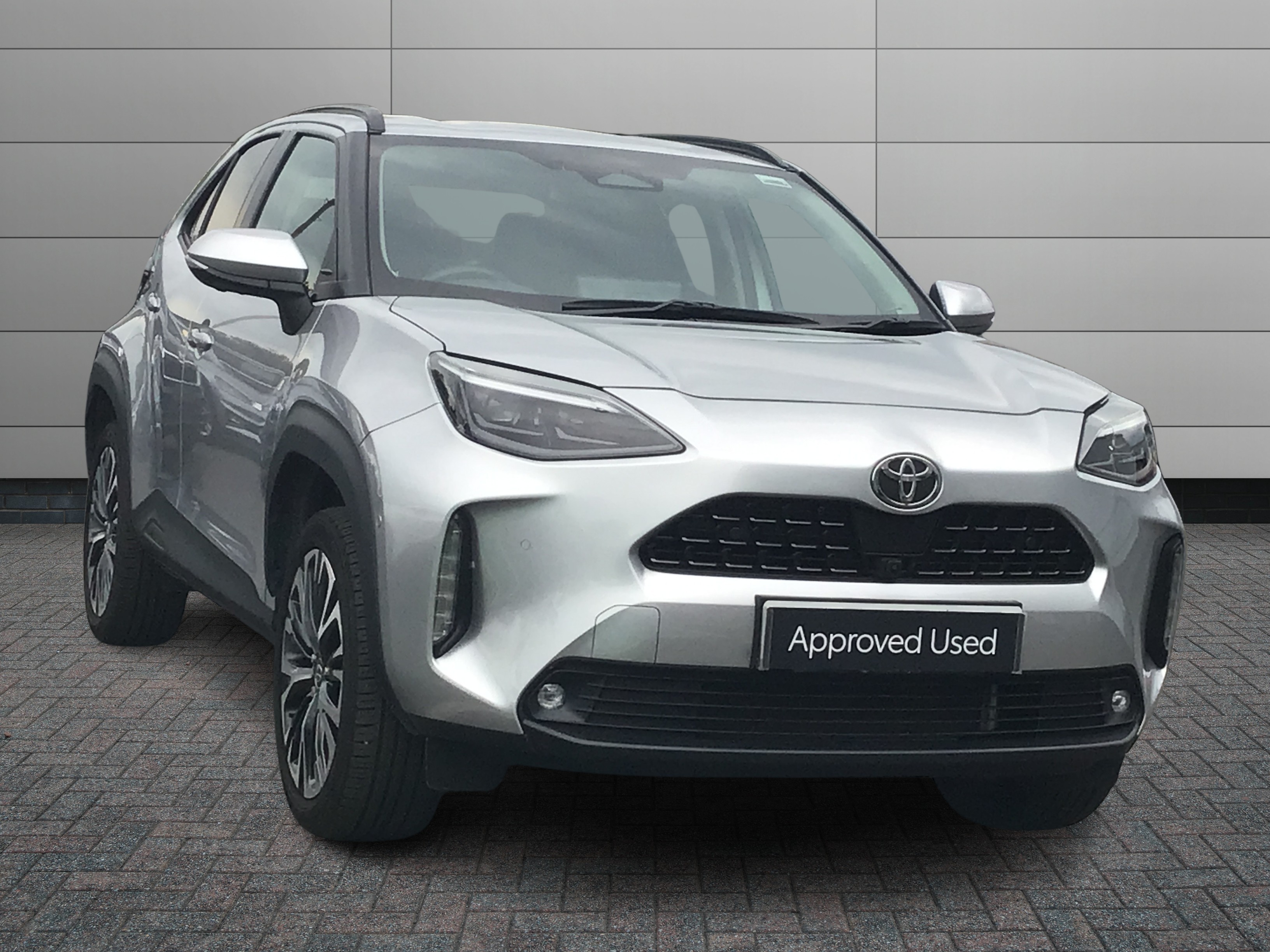 Toyota Yaris Cross listing photo