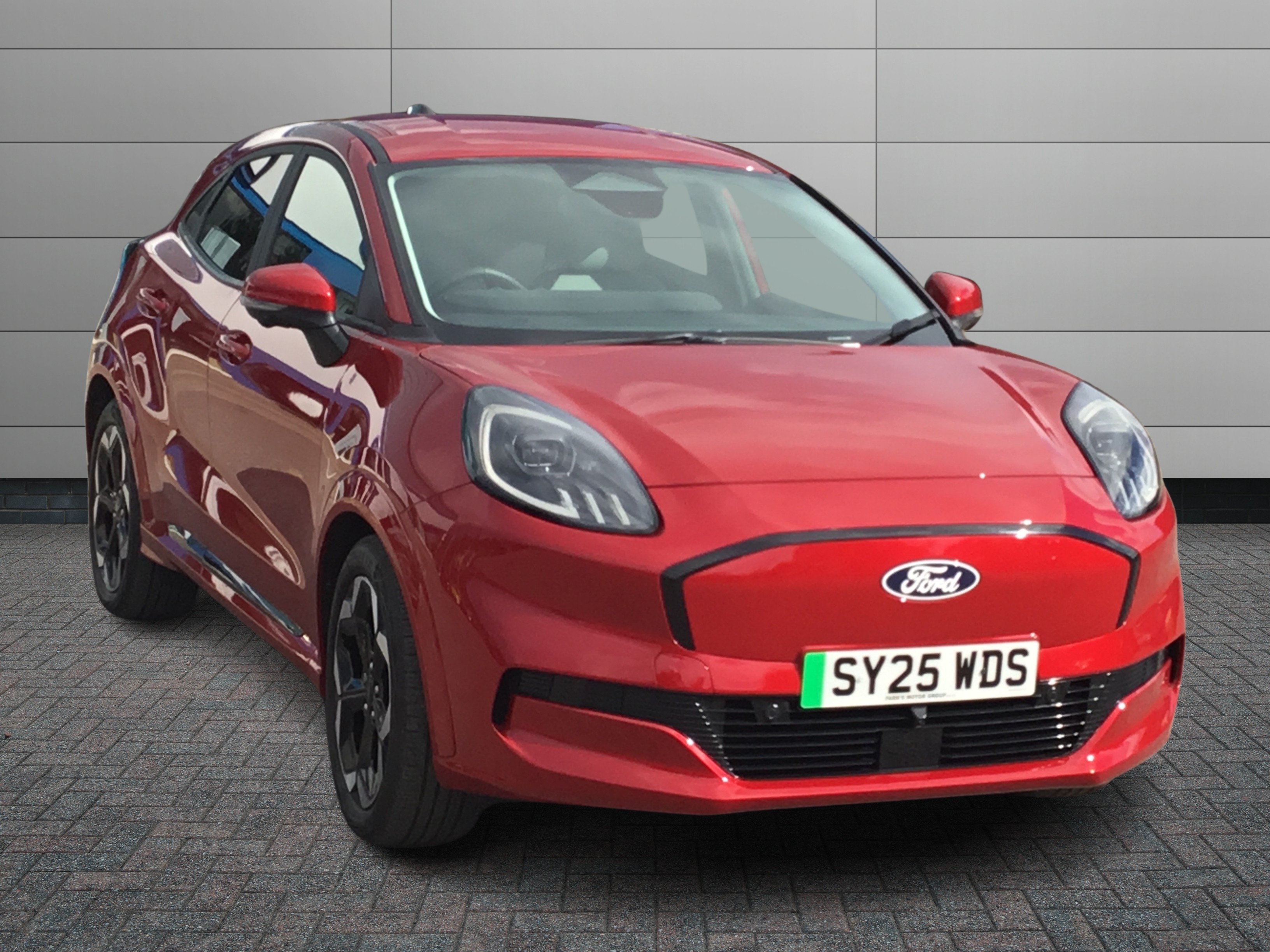Ford Puma listing photo